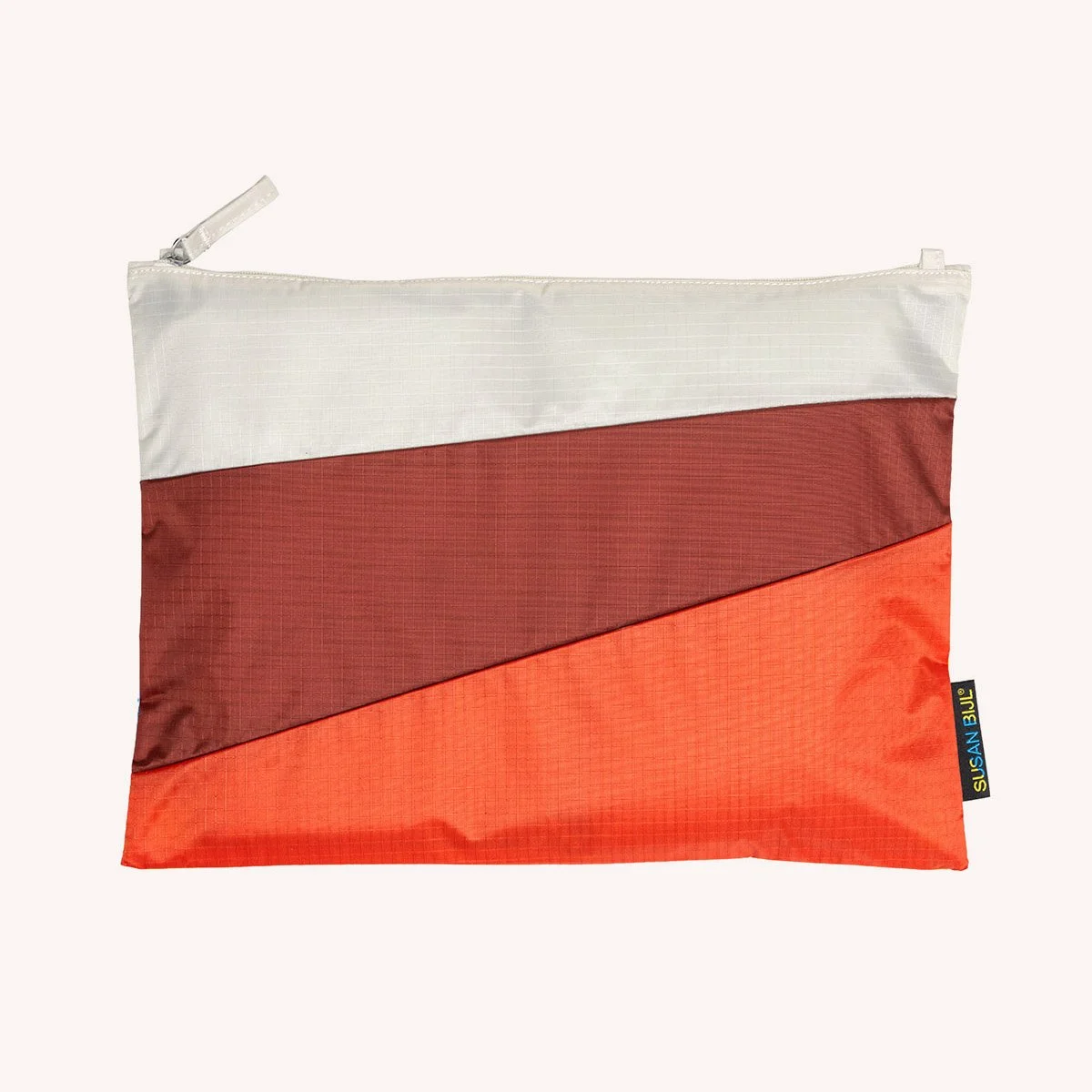 pochette-pouch-L-leftover-susanbijl-lifestyle-momentum-design-store-lille-rijsel-deco-mobilier-selection-TNP.LEF3.MUL.OXY-L-1885-708-65.jpg
