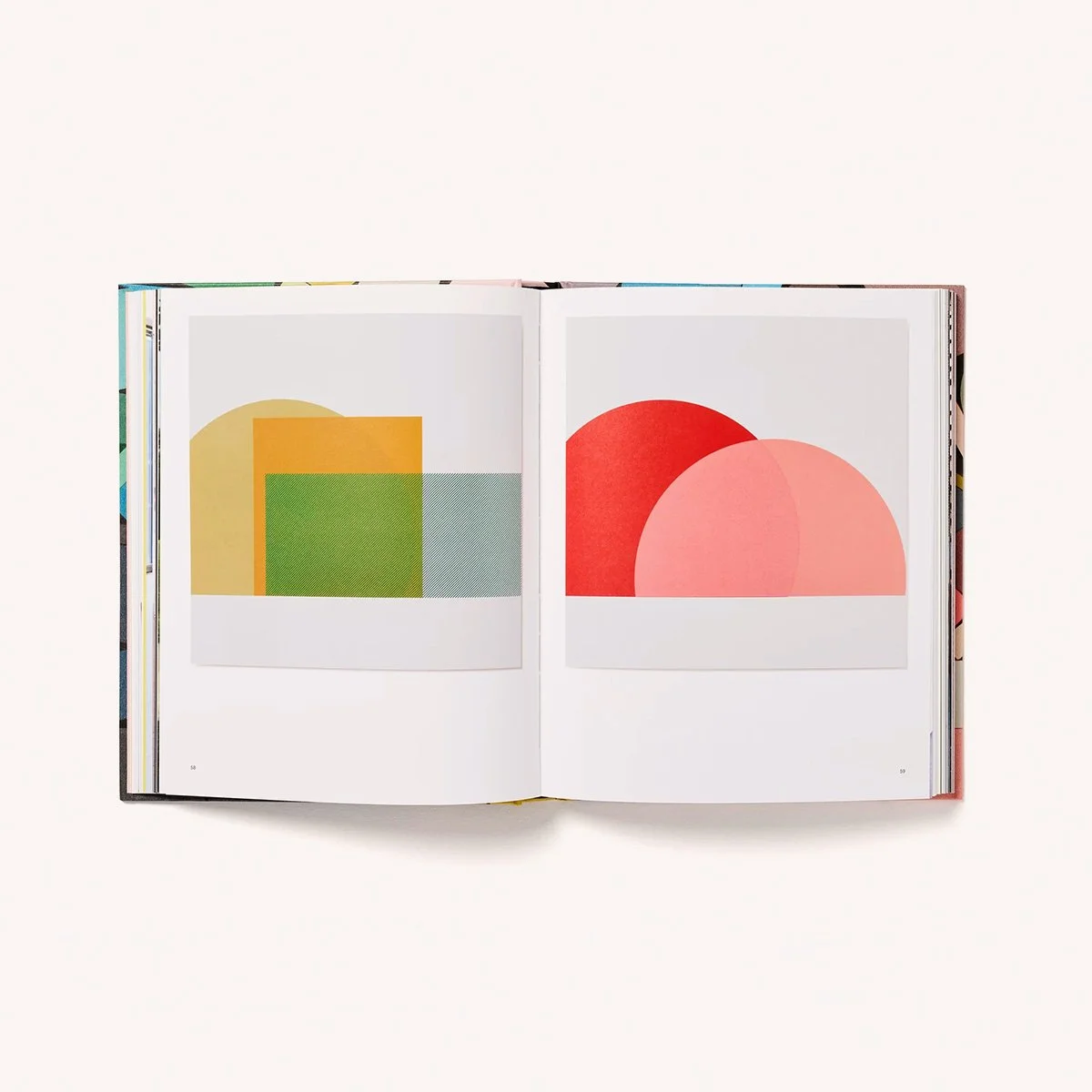 LIVRE-SOPHIE-smallhorn-artiste-counter-print-books-art-momentum-design-store-lille-lifestyle-mobilier-deco-curation05_702f9c17-1553-4afd-b7c0-0edf4afddfe3.jpg copie.jpg
