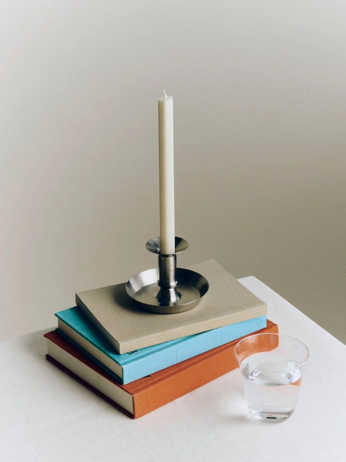 bougeoir-Flare-acier-matte-bougie-hay-deco-momentum-design-store-lille-rijsel-decoration-Steel-Candleholder.jpg