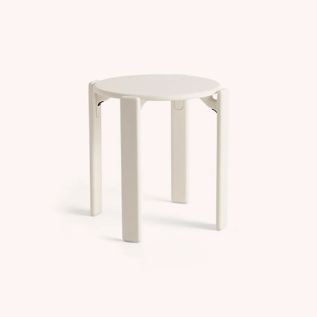 tabouret-bruno-rey-stool-empilable-bois-meuble-dietiker-hay-maison-momentum-design-store-lille-mobilier-deco-curation-AB797-E452_Rey Stool cream white wb lacquer beech.jpg