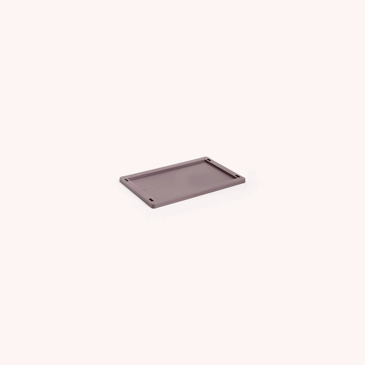 caisse-s-couvercle-plastique-recycle-rangement-mobilier-hay-design-momentum-lille-curation-meuble-rijsel-deco-ae759-a601-ag31_variant_hay-colour-crate-lid-plastic-s-bordeaux_gb_1220x12202.jpg