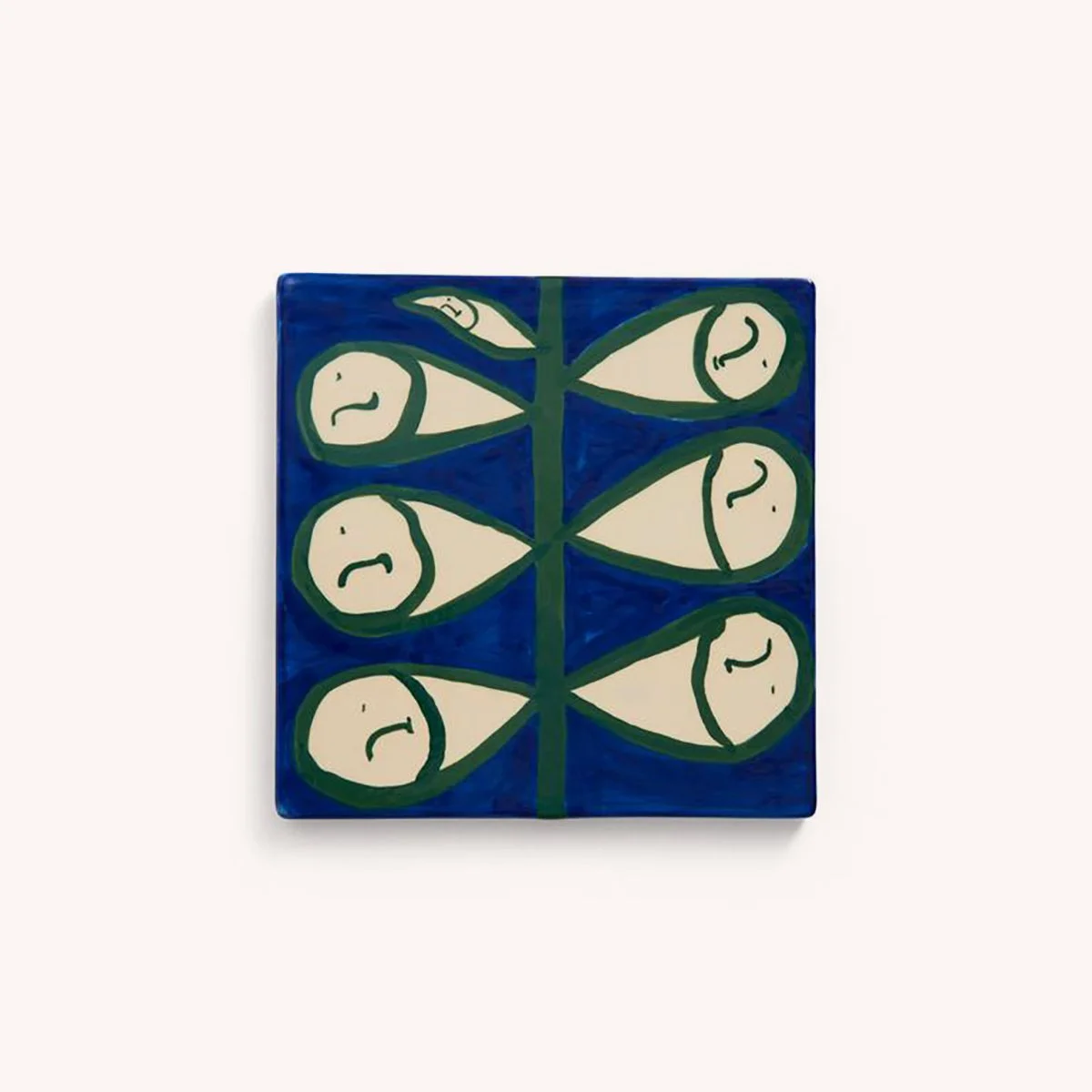 emma-kohlmann-serie-limitee-vaisselle-artsdelatable-maison-collection-momentum-design-lille-curation-rijsel-deco-hay-AF168-F269_La Pittura Trivet peter_s plant.jpg