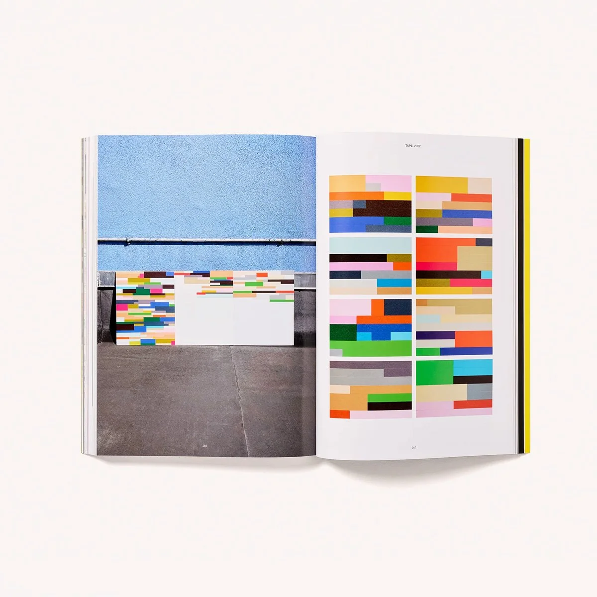 livre-anna-kulachek-designer-graphic-graphisme-counter-print-books-art-momentum-design-store-lille-lifestyle-mobilier-deco-curation07_e7378ed1-fbb4-4ae2-b8d2-35bd2405b872.jpg copie.jpg