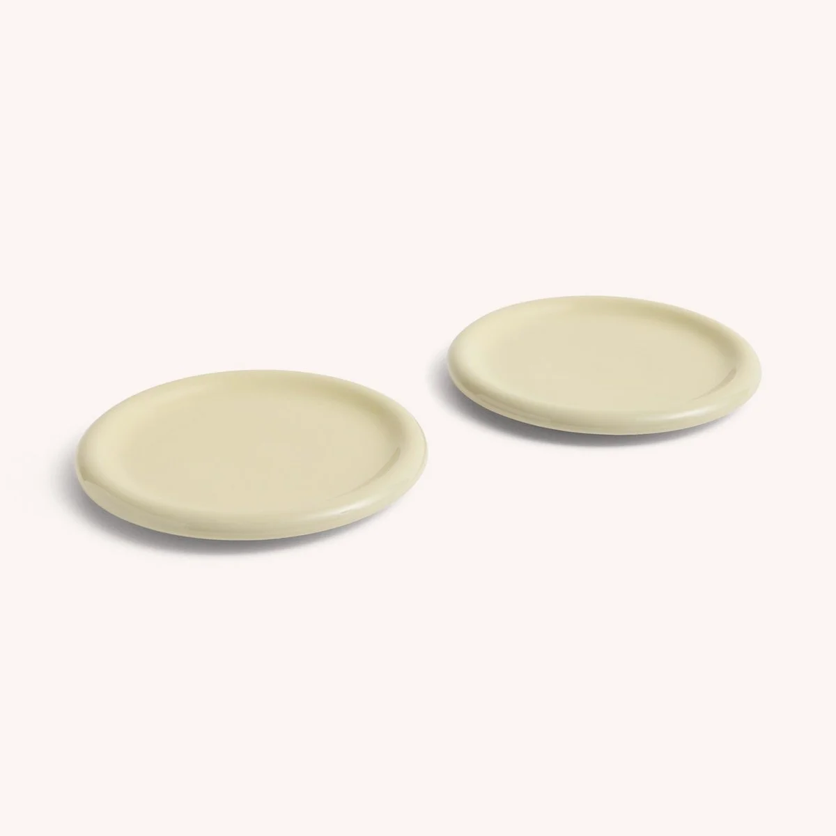barro-assiette-setde2-portugal-argile-rouge-hay-cuisine-momentum-design-store-lille-rijsel-deco-mobilier-meubles-AC459-A668-AI61-03DF_Barro Plate Ø24cm set of 2 Pistachio.jpg