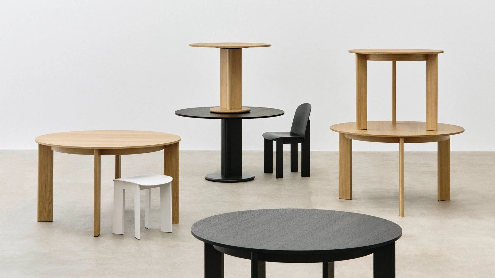 collection-chisel-tabouret-chaise-table-lounge-salon-bar-bois-momentum-design-store-lille-rijsel-deco-mobilier-meubles-Chisel Collection.jpg