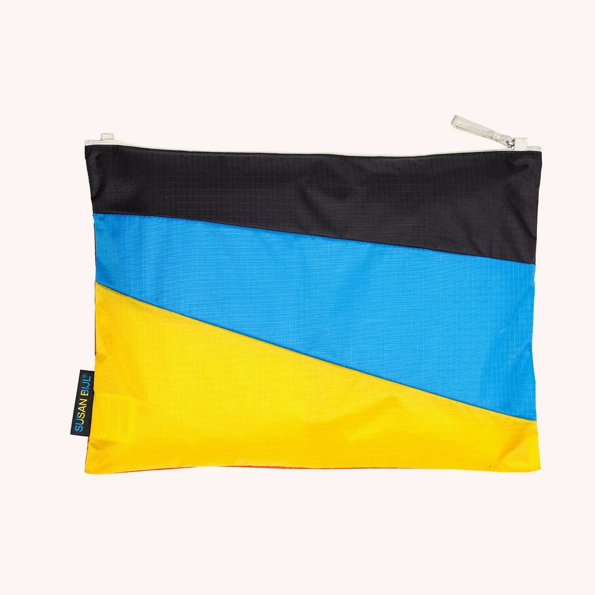 pochette-pouch-L-leftover-susanbijl-lifestyle-momentum-design-store-lille-rijsel-deco-mobilier-selection-TNP.LEF3.MUL.OXY-L-1885-708-66.jpg