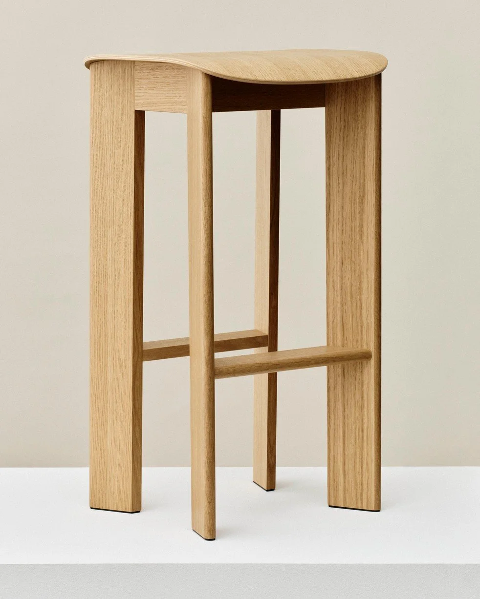 collection-chisel-tabouret-chaise-table-lounge-salon-bar-bois-momentum-design-store-lille-rijsel-deco-mobilier-meubles-AG085-A210-AA51-01UF_Chisel 30 Bar Stool H75.jpg