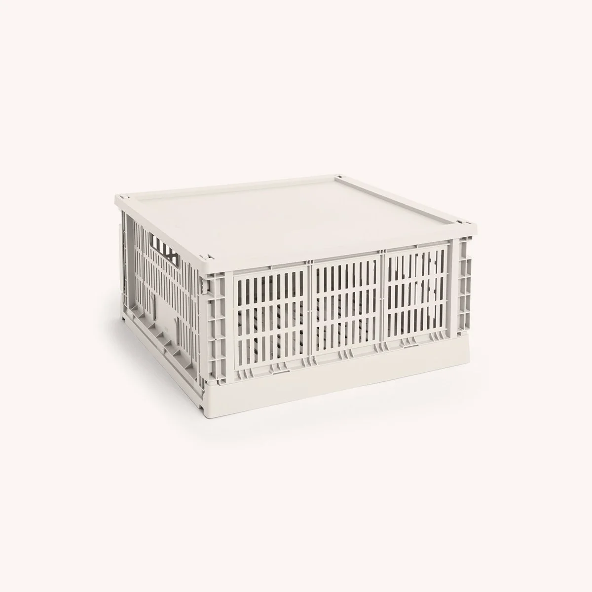 cagette-L-carré-square-colour-crate-hay-caisse-momentum-design-store-lille-curation-rijsel-HAY Colour Crate Lid Plastic L Square_Cube off-white.jpg