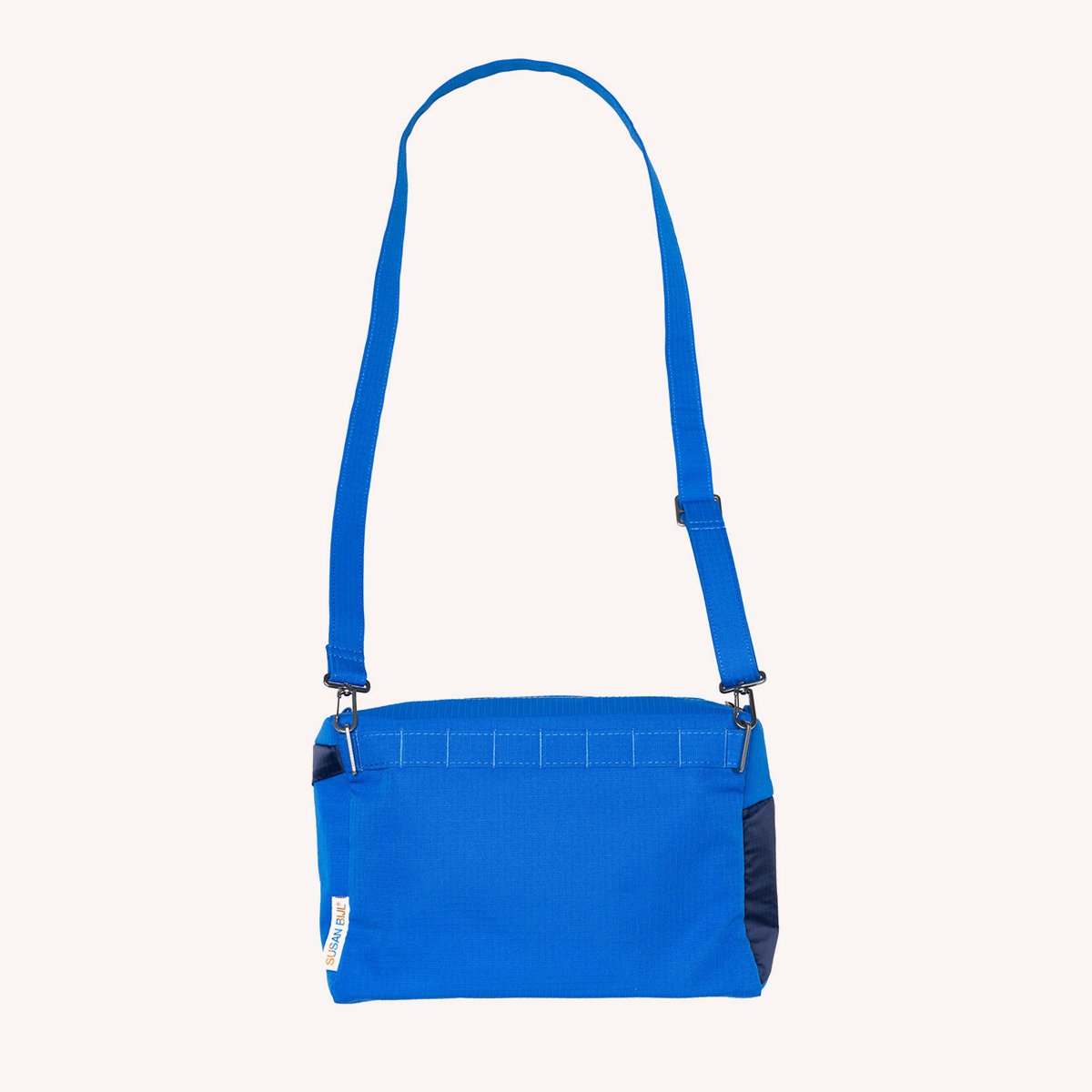 bum-bag-m-sac-banane-susan-bijl-lifestyle-momentum-design-store-lille-rijsel-papeterie-Archief-SUSANBIJL-7290.jpg