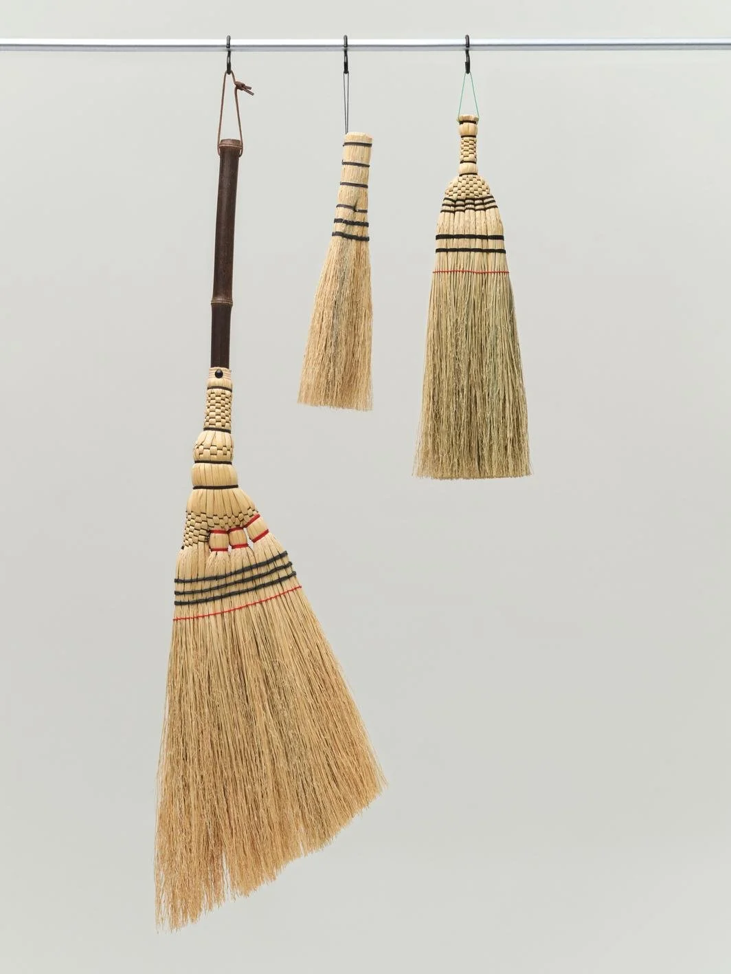 Outdoor Market Broom family 01.jpg