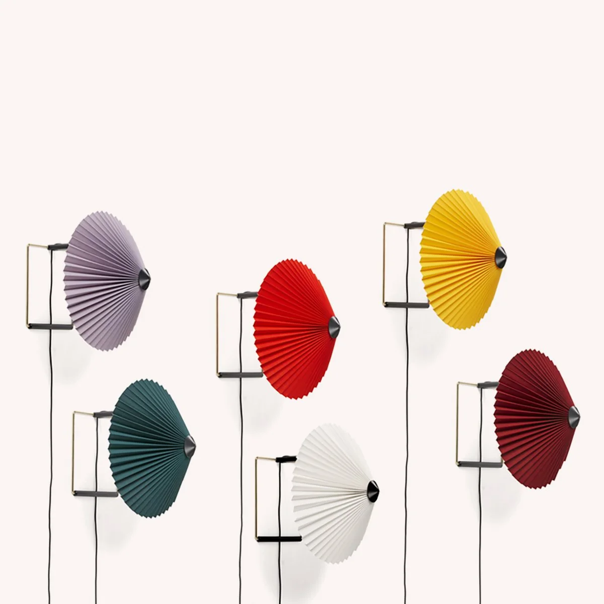 applique-mural-luminaire-inga-sempe-hay-momentum-design-store-lille-rijsel-curation-lifestyle-mobilier-deco-Matin Wall 300 Family.jpg