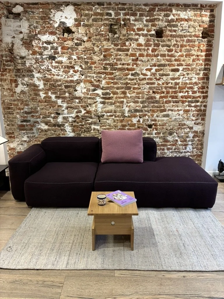 CANAPÉ MAGS SOFT LOW ARMREST - HYBRIDE -  A PARTIR DE 2900€ - HAY