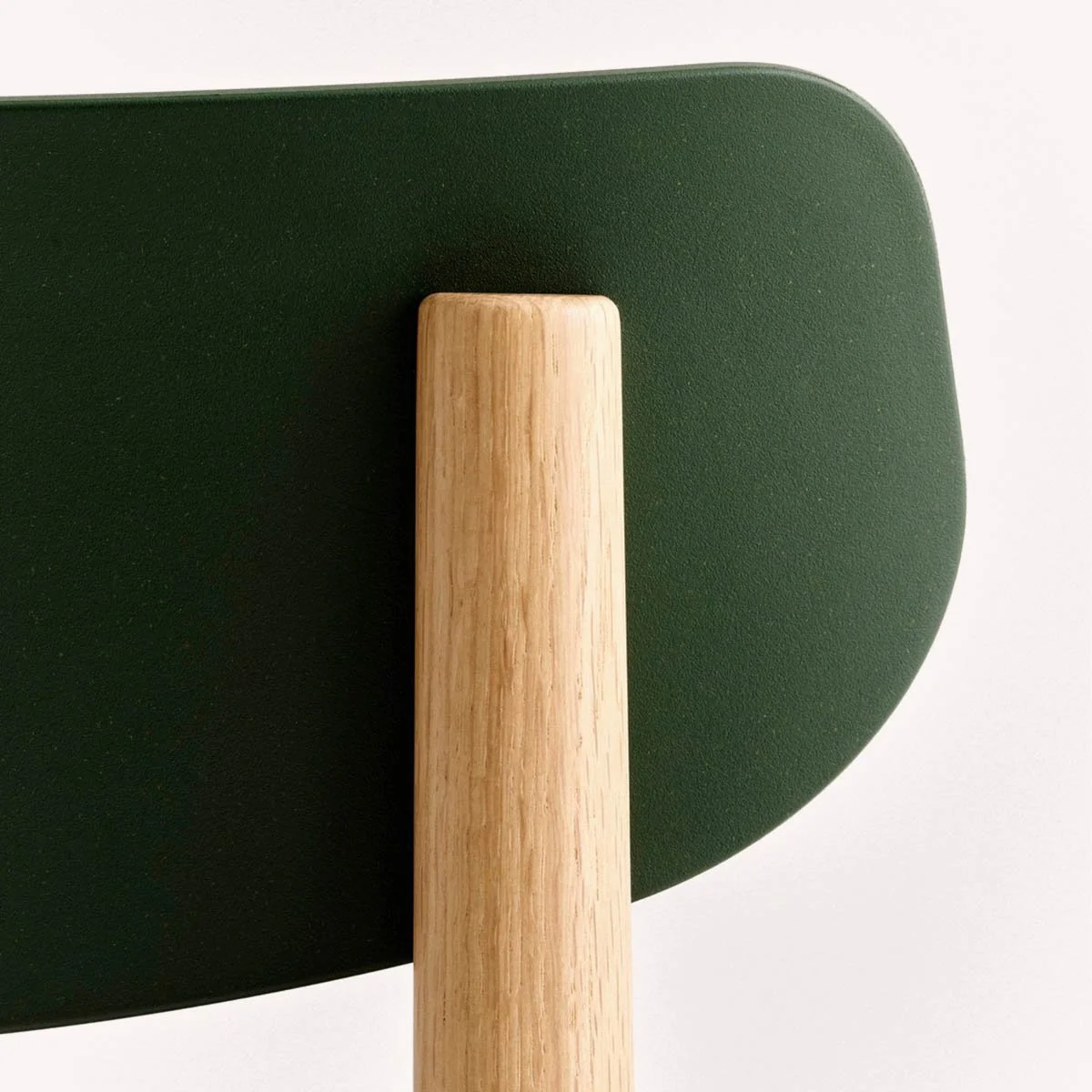 chaise-pack-bois-polypropylene-tissu-option-jasper-morrison-salon-diner-cuisine-hay-concept-momentum-design-store-lille-rijsel-deco-mobilier-meubles-AG150-G297-AA51-01UF_Pack Chair 10_01.jpg