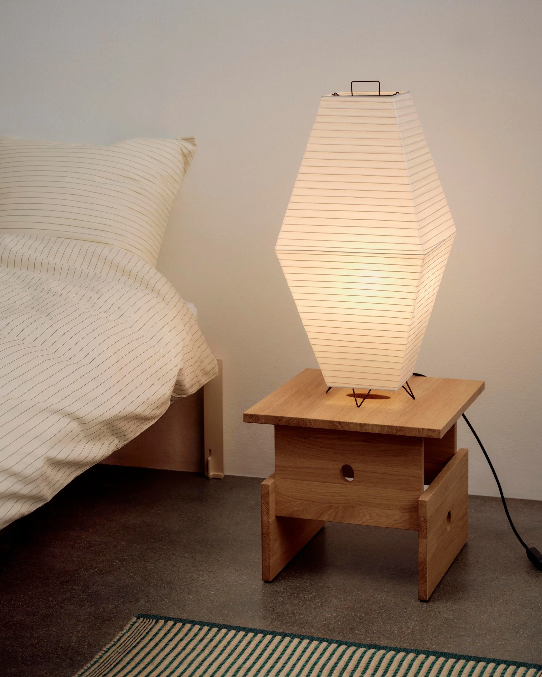 lampe-prism-table-shade-papier-riz-bambou-hay-momentum-design-store-lille-rijsel-deco-maison-Paper Shade Prism Floor_Wood Box Coffee Table.jpg