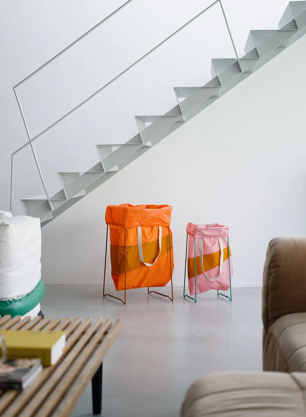 trash-bag-m-susan-bijl-momentum-design-store-lille-rijsel-janbijl.jpg
