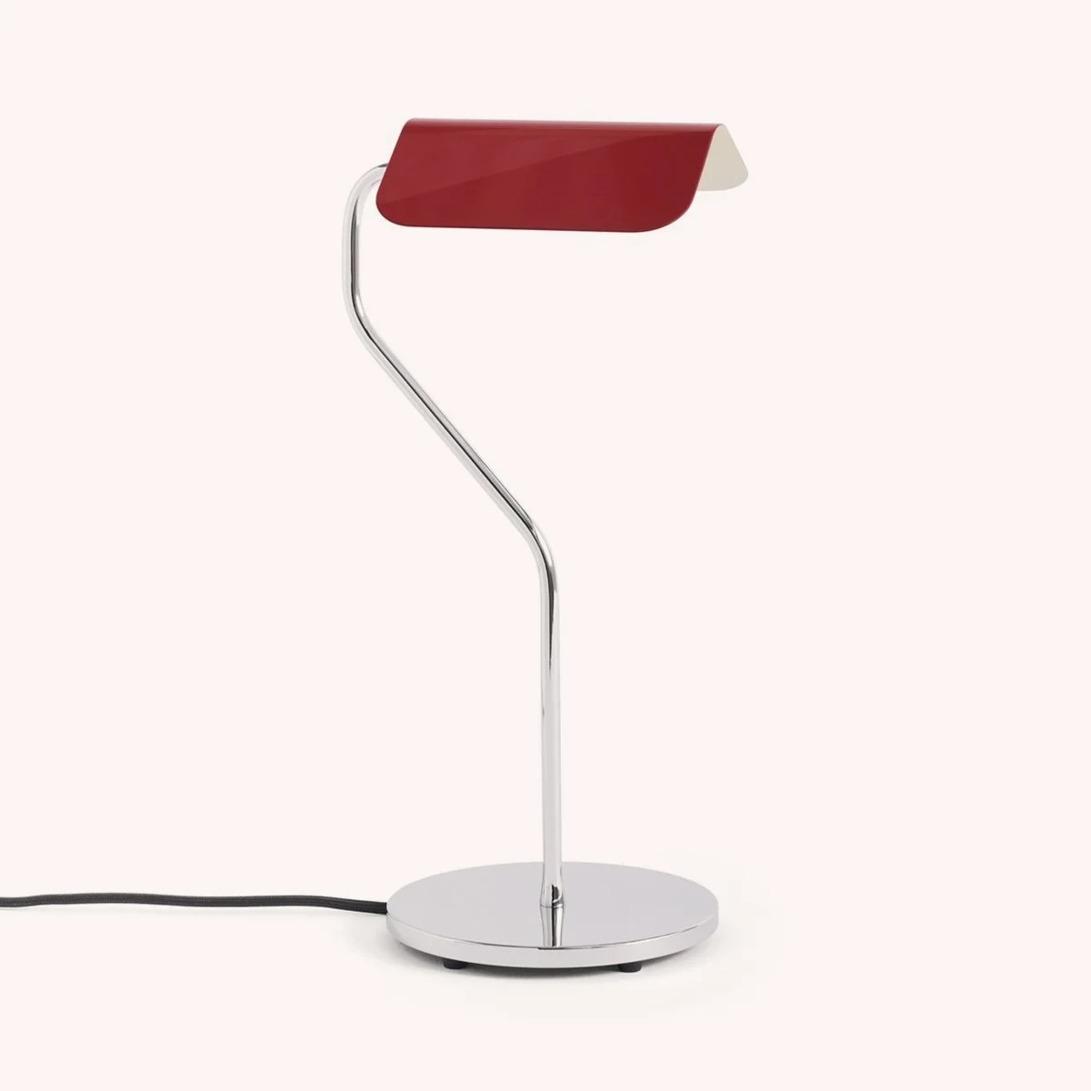 lampe-table-bureau-hay-momentum-design-store-lille-Apex Table Lamp maroon red.jpg
