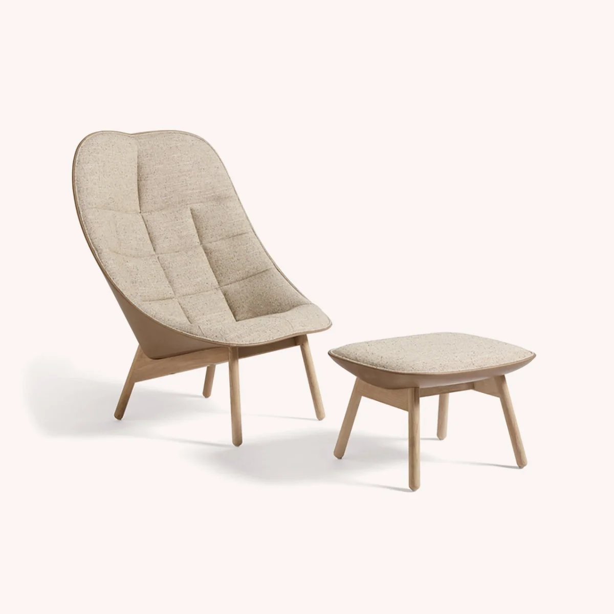fauteuil-uchiwa-quilted-quilt-ottoman-hay-momentum-design-store-lille-mobilier-deco-curation-Uchiwa Quilted_Ottoman front Bolgheri LGG60_back Sense nougat_wb lacquer oak base.Jpg