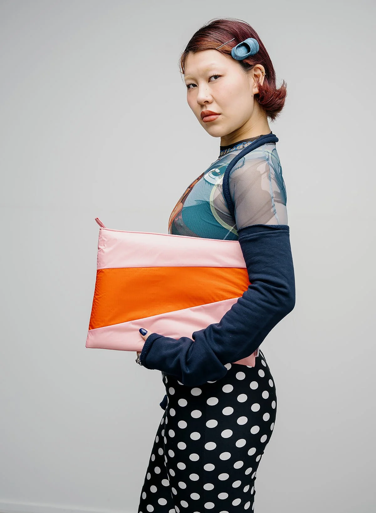 pochette-housse-ordinateur-untitled-mac-susan-bijl-momentum-design-store-lille.jpg