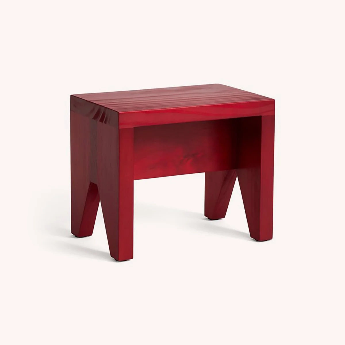 tabouret-banc-pin-bois-marc-morro-hay-momentum-design-store-lille-rijsel-curation-mobilier-AF788-F625-AH05_Manolito Stool Short red.jpg