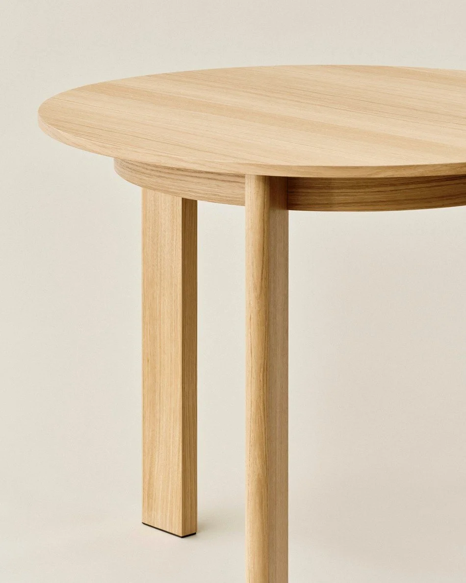 collection-chisel-tabouret-chaise-table-lounge-salon-bar-bois-momentum-design-store-lille-rijsel-deco-mobilier-meubles-AG090-G182-AX03_Chisel 20 Table.jpg