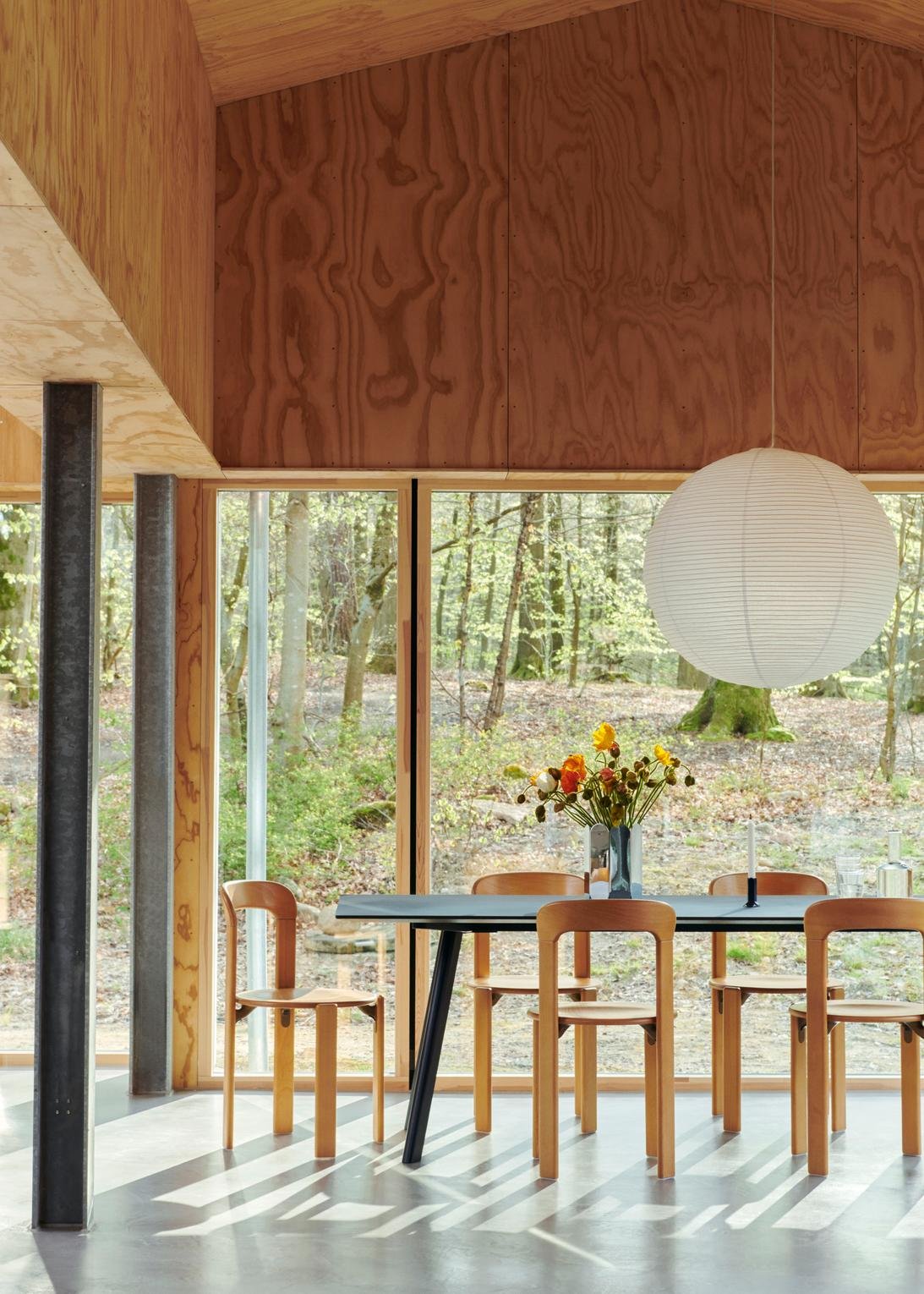 CPH_30_2.0_Table_L250xW90xH74_smokey_blue_lino_top_deep_blue_wb_lacquer_oak_Rey_Chair_deep_golden_wb_lacquer_beech.jpg