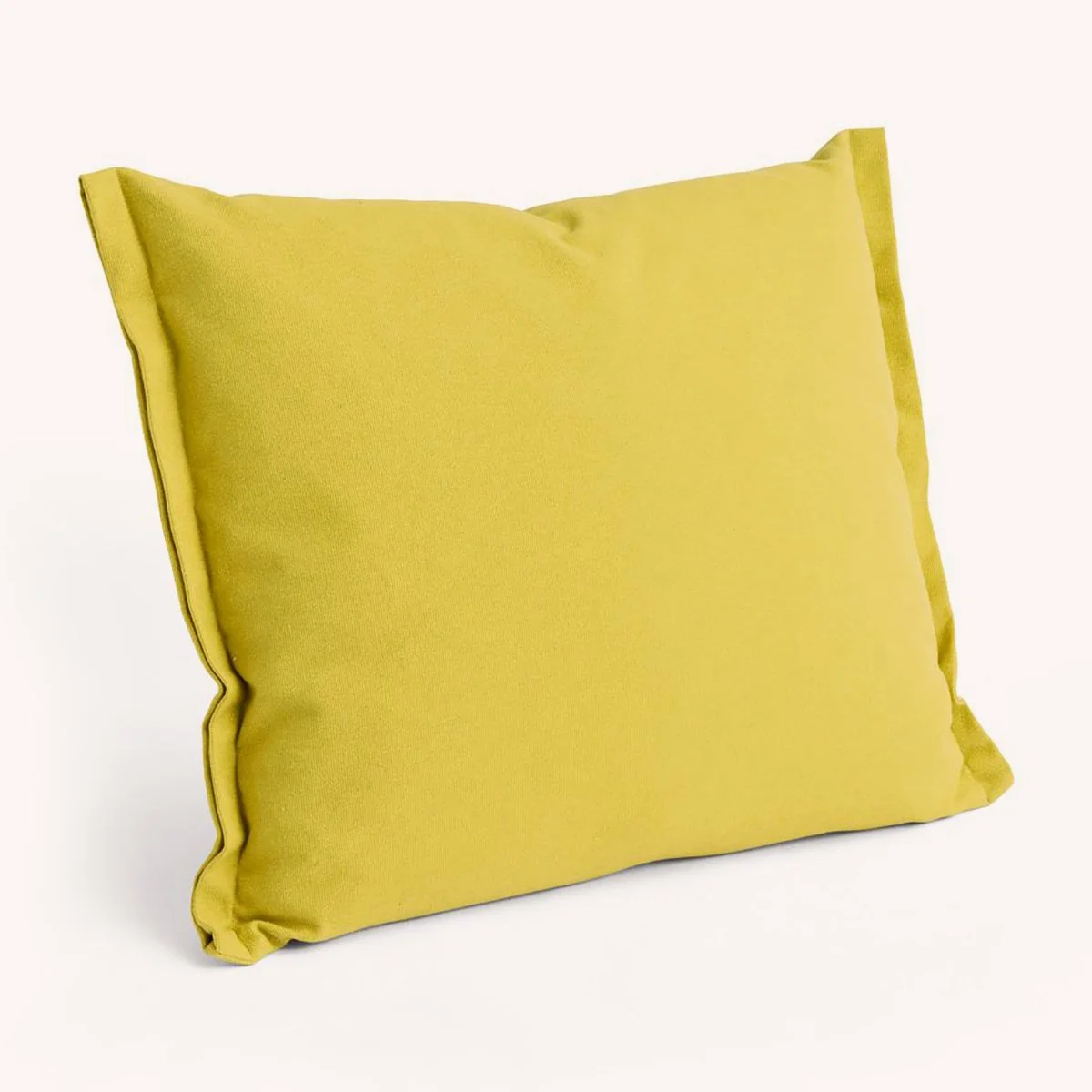 coussin-plica-canape-sofa-mobilier-salon-bureau-hay-momentum-design-store-lille-curation-rijsel-AB472-F265-AB98_Plica Cushion Story yellow.jpg