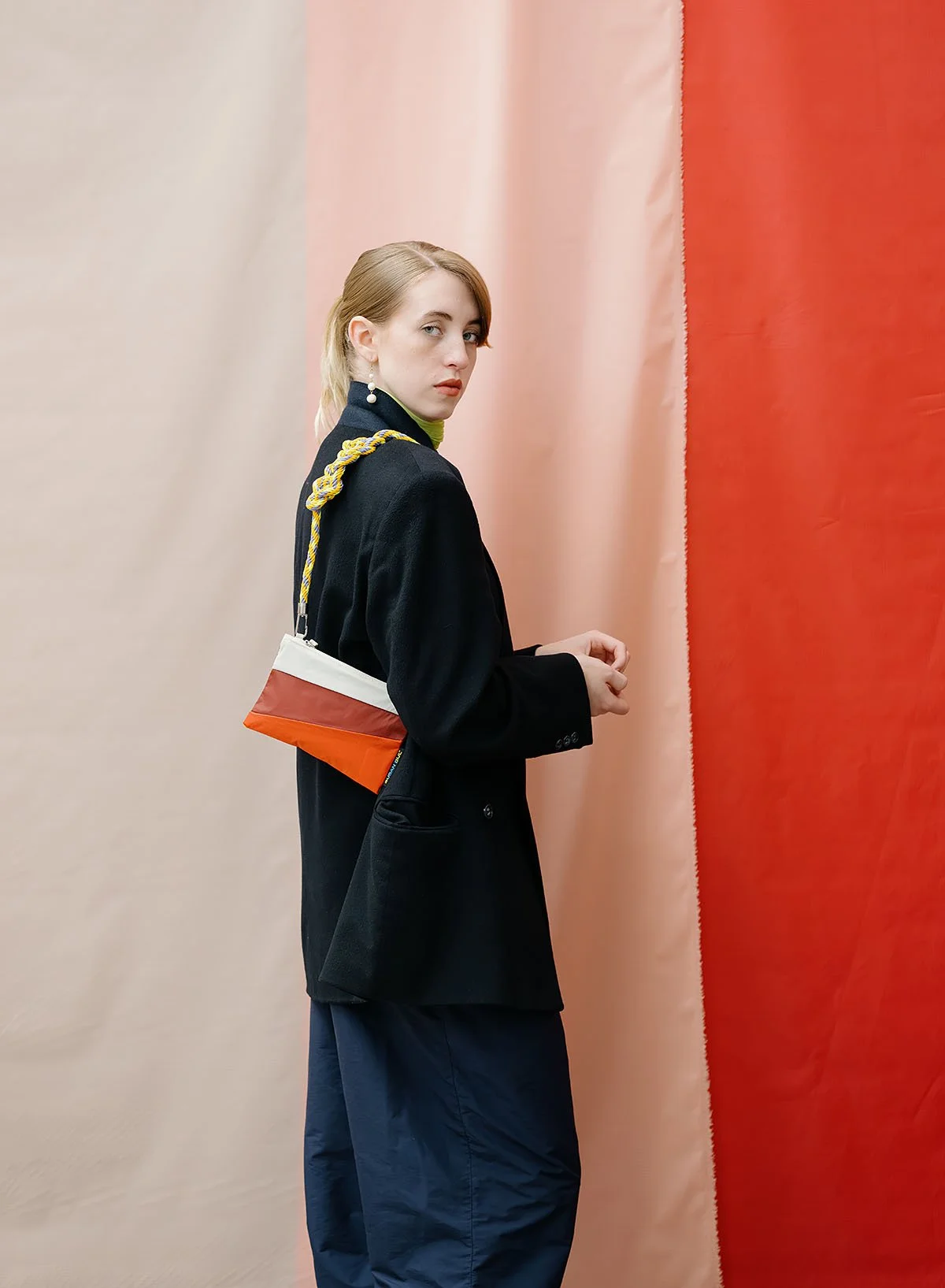 pochette-the-new-pouch-S-leftover-susanbijl-lifestyle-momentum-design-store-lille-rijsel-deco-mobilier-selection-TNP.LEF3.MUL.OXY-S-1885-708-79.jpg