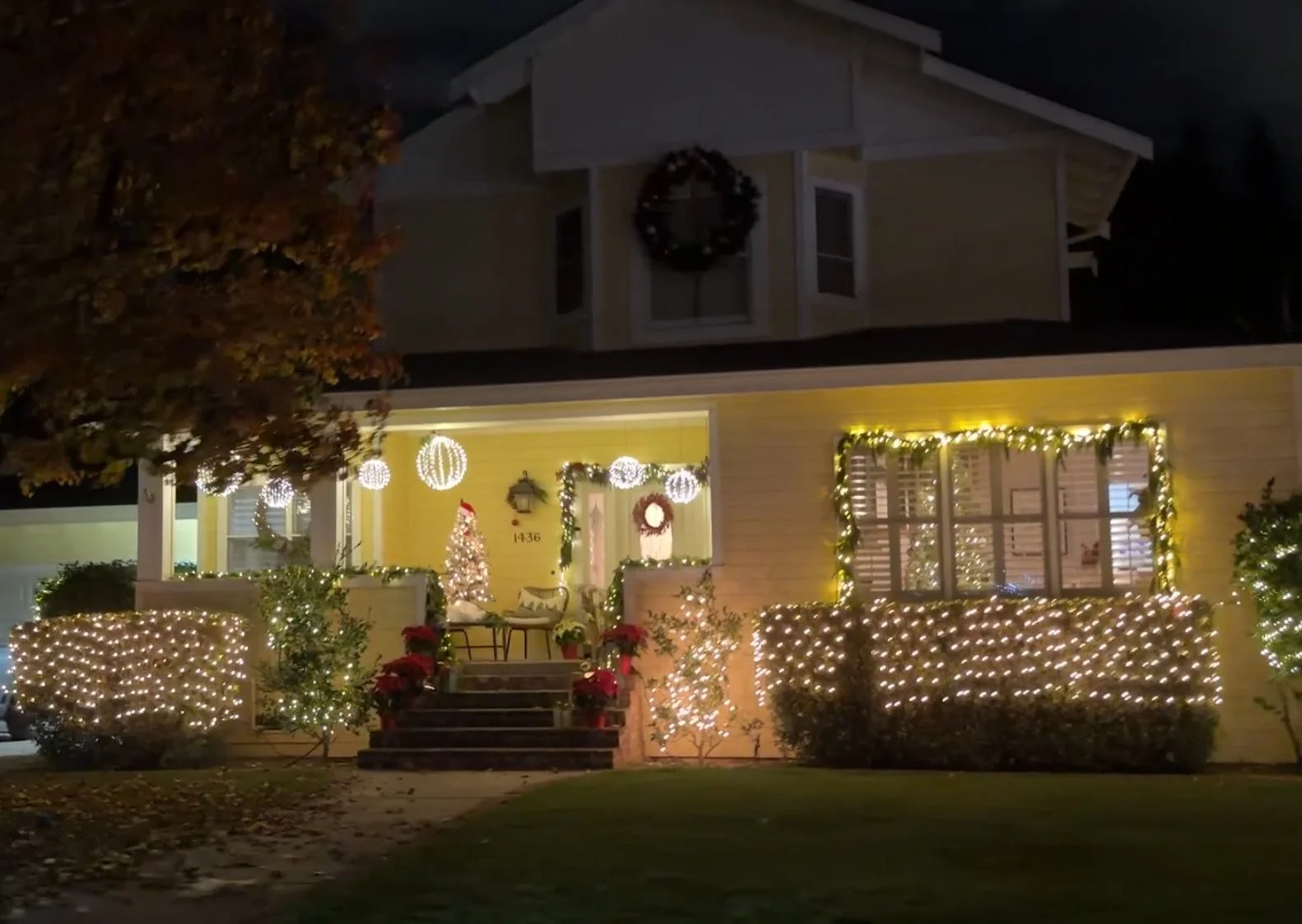 25-12 - xmas-lights - house-lights-4.jpg