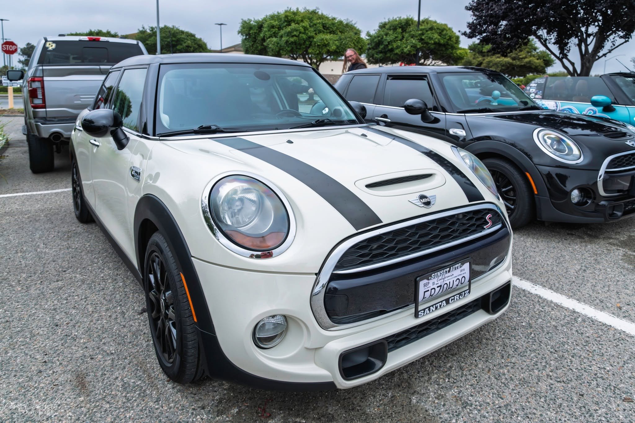26-06 - monterey - white-f55-black-roof.jpg