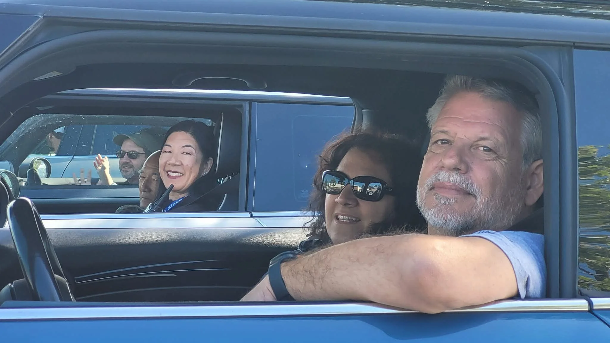 26-04 - santa-barbera - members-in-their-minis.JPEG