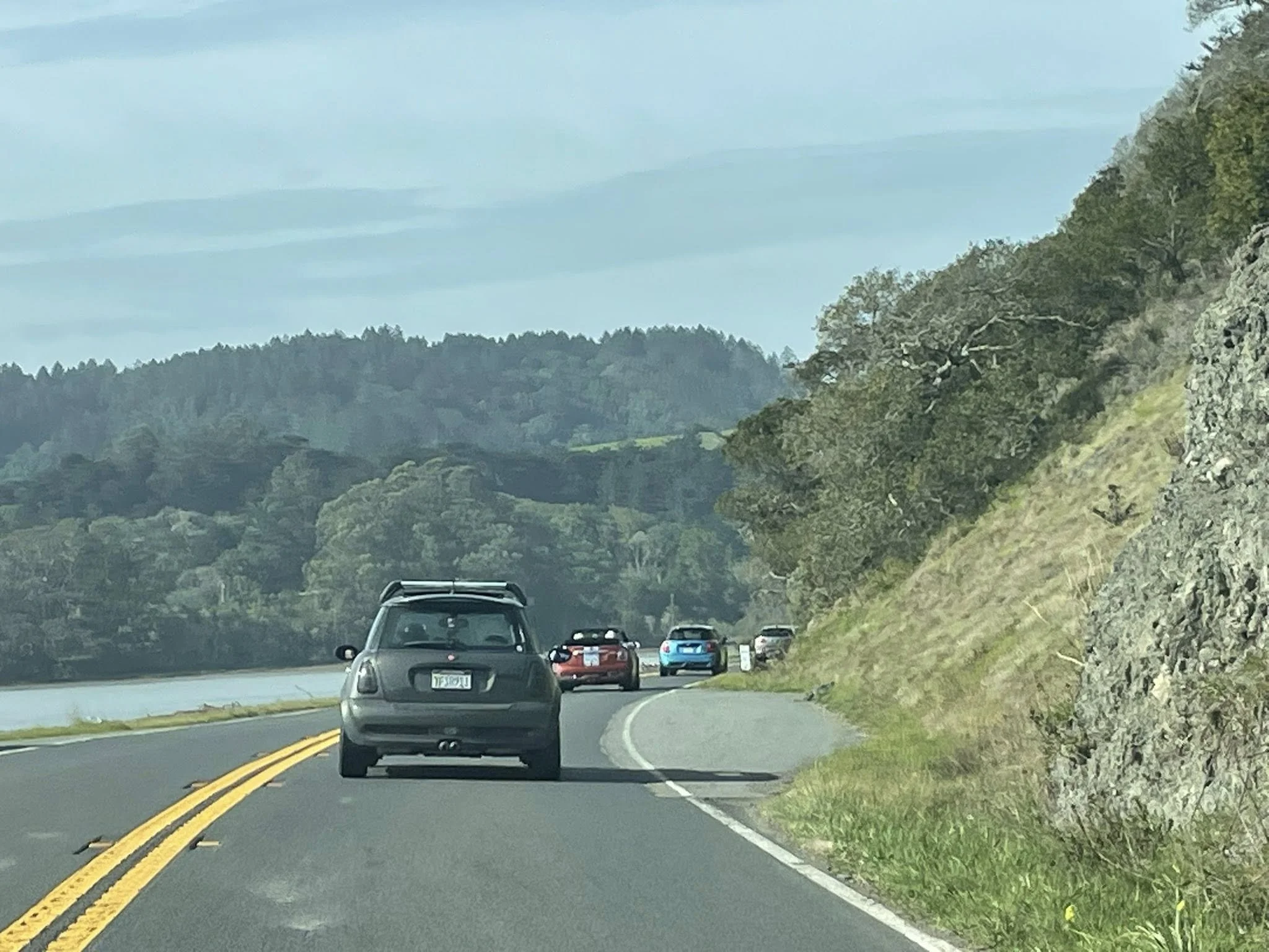 26-02 - stinson-beach - minis-on-the-road-3.jpg