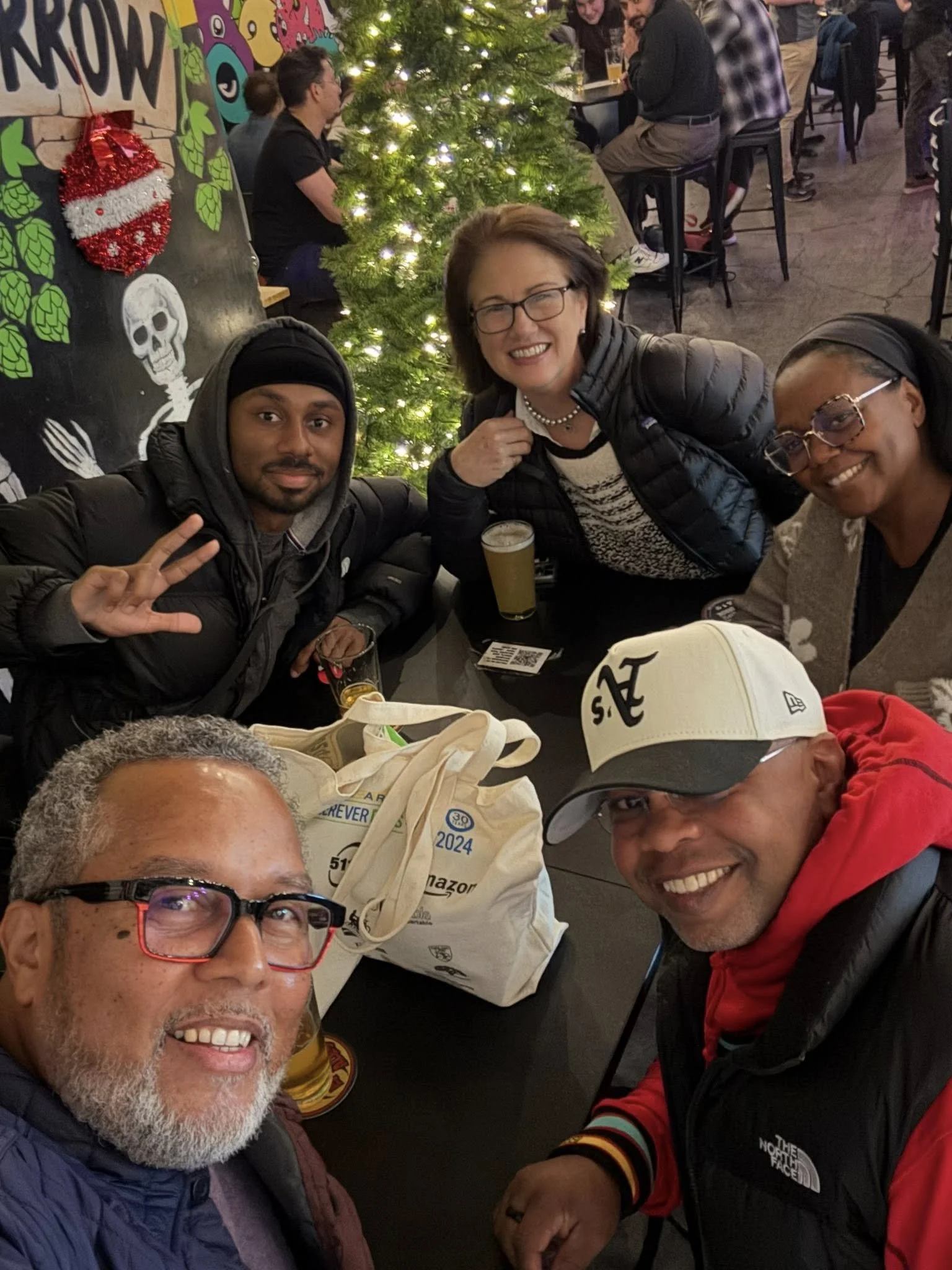 25-12 - epidemic-ales - group.jpg