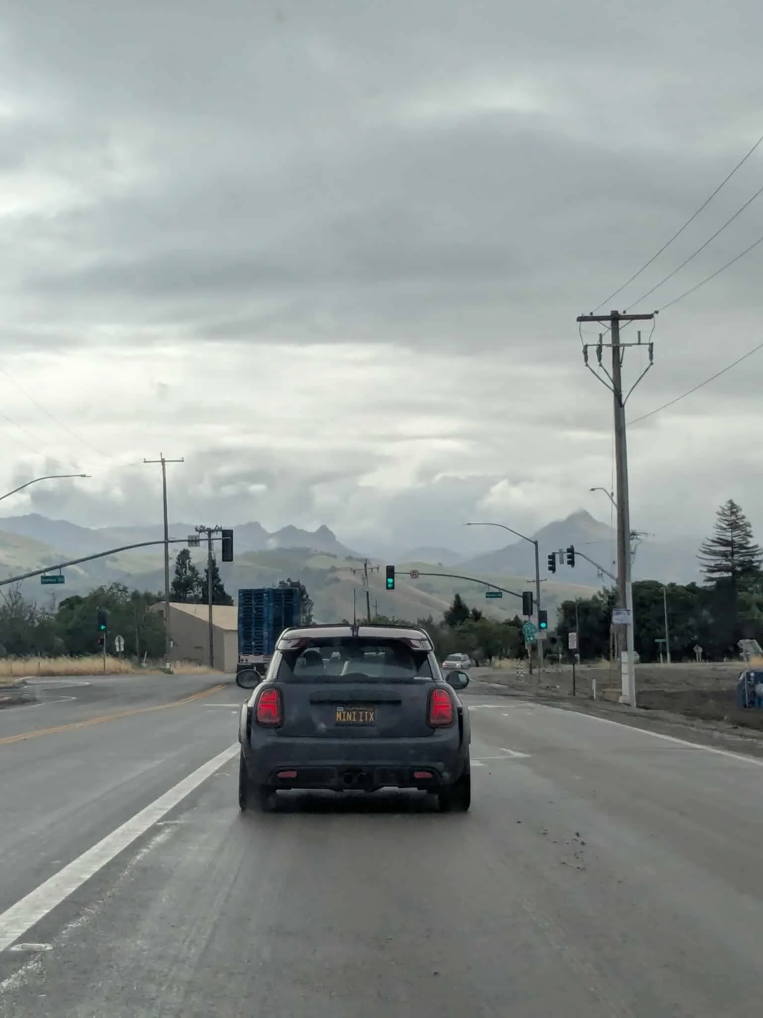 26-04 - santa-barbera - gp3-on-the-road.JPEG