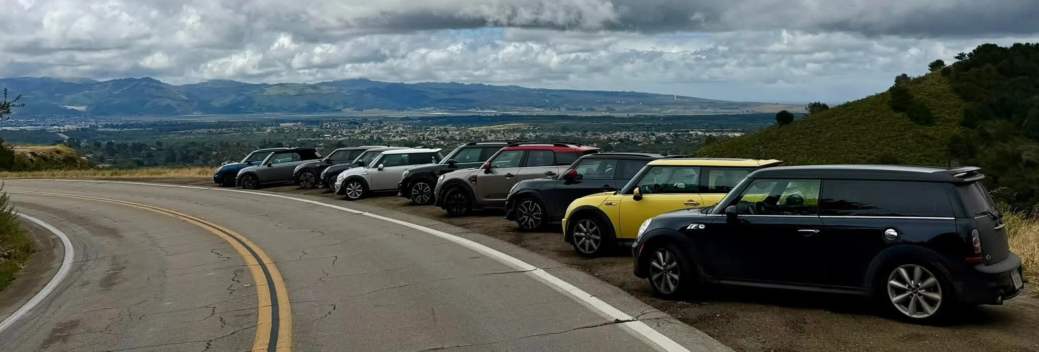 26-04 - santa-barbera - minis-with-a-view-1.JPEG