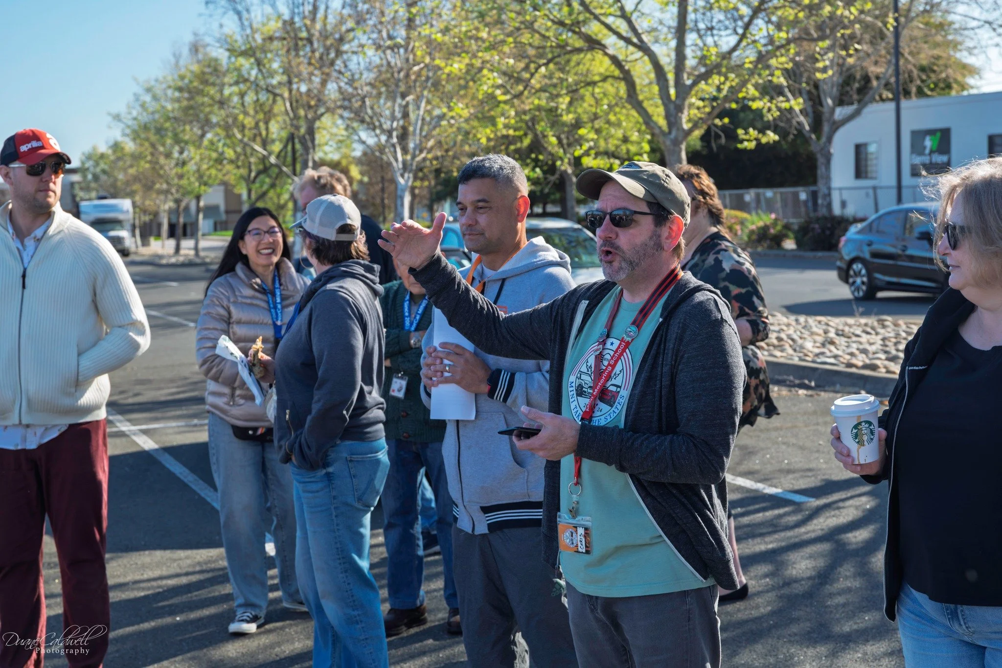 26-03 - jelly-belly - drivers-meeting.jpg