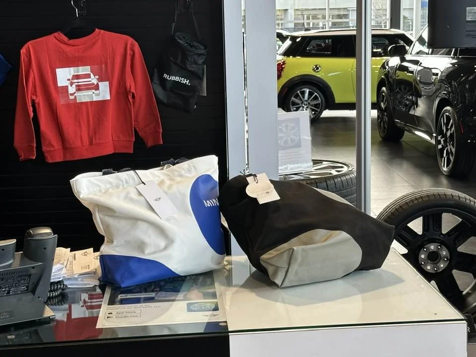 26-02 - stinson-beach - swag-from-mini-of-marin.jpg