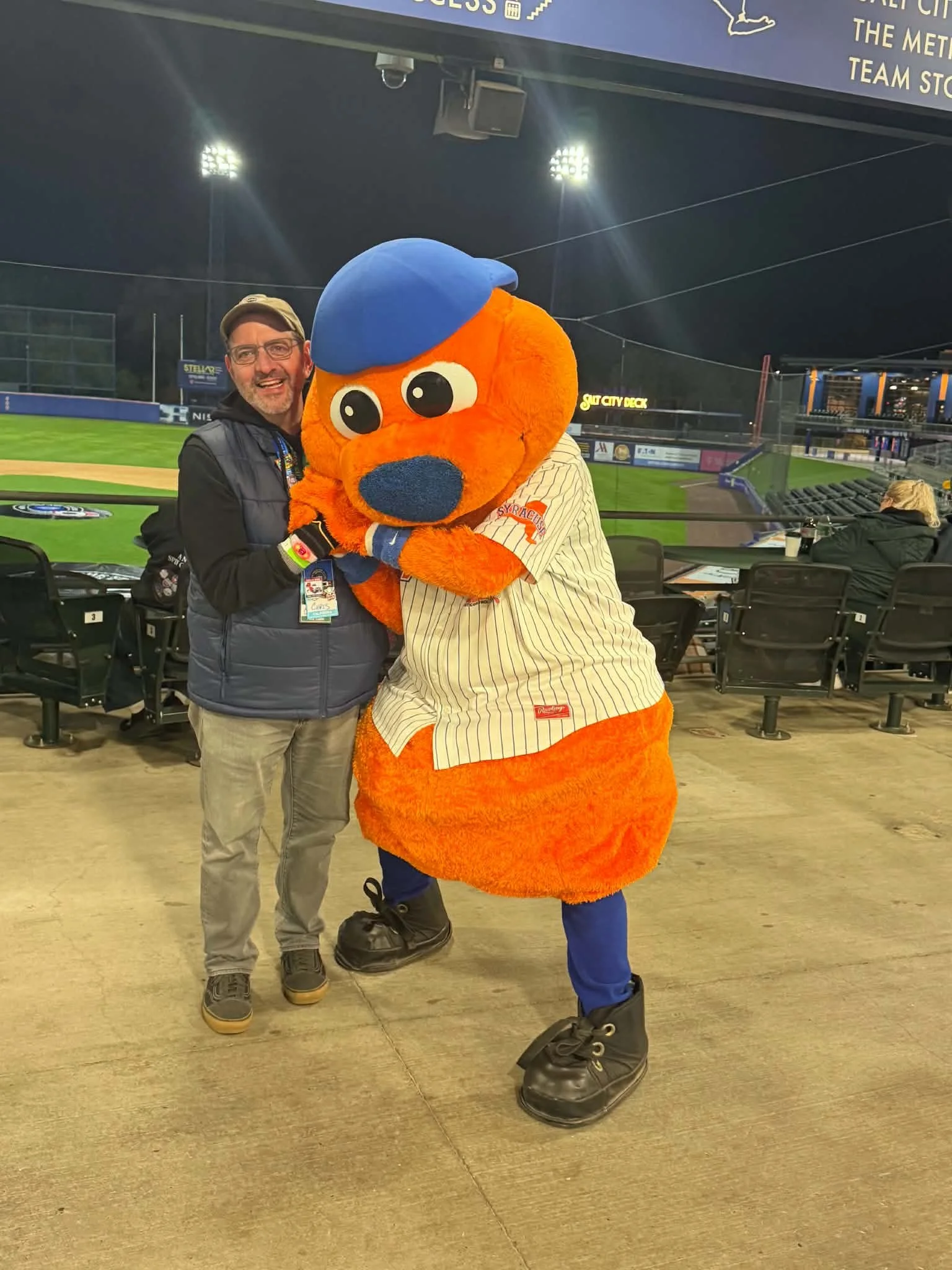 26-10 - mtts-ny - evening-event-at-syracuse-nbt-bank-stadium-mascot.JPEG