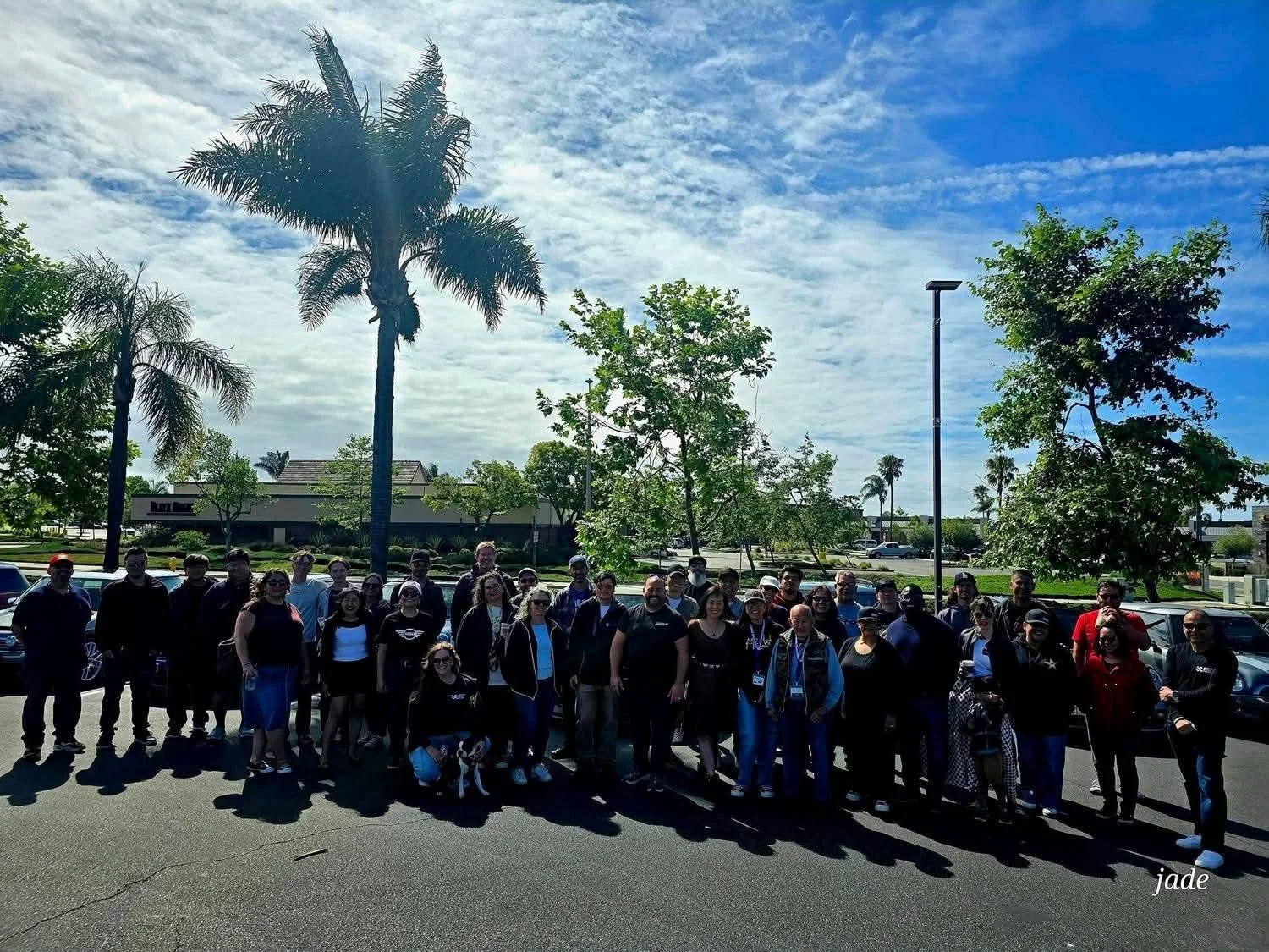 26-04 - santa-barbera - group-pic-socal-and-norcal-minis.jpg