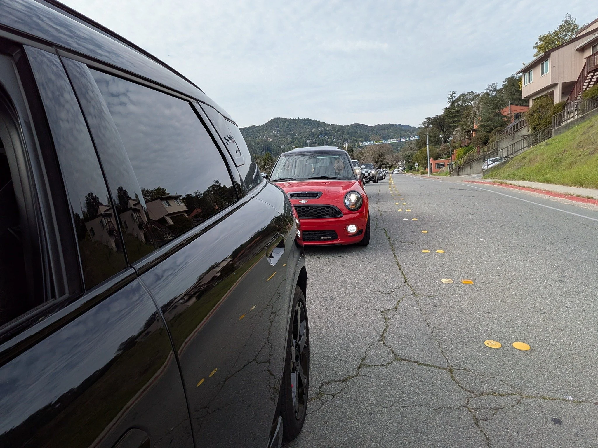 26-02 - stinson-beach - minis-on-the-road-6.jpg