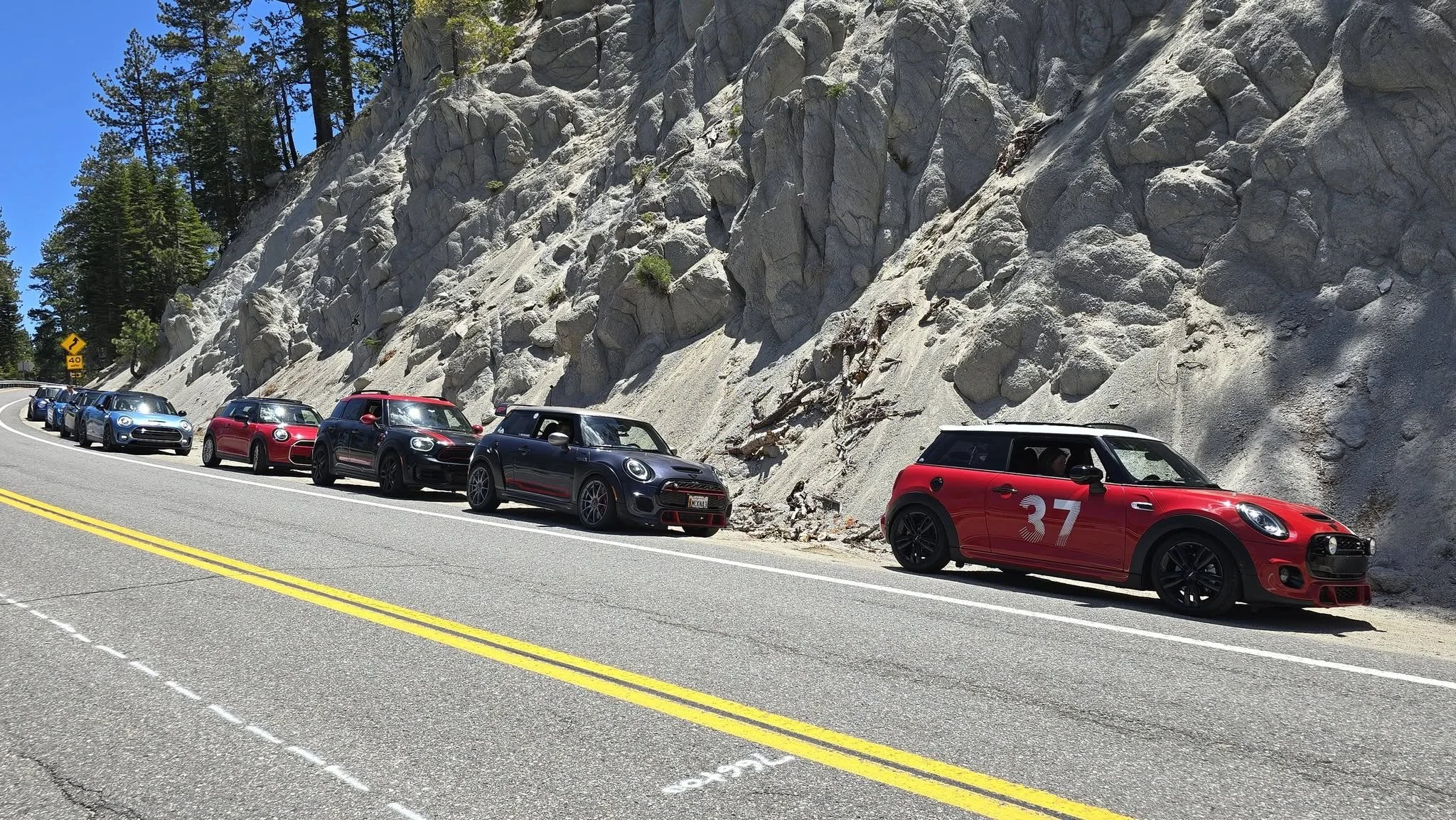 26-05 - tahoe - roadside-minis.jpg