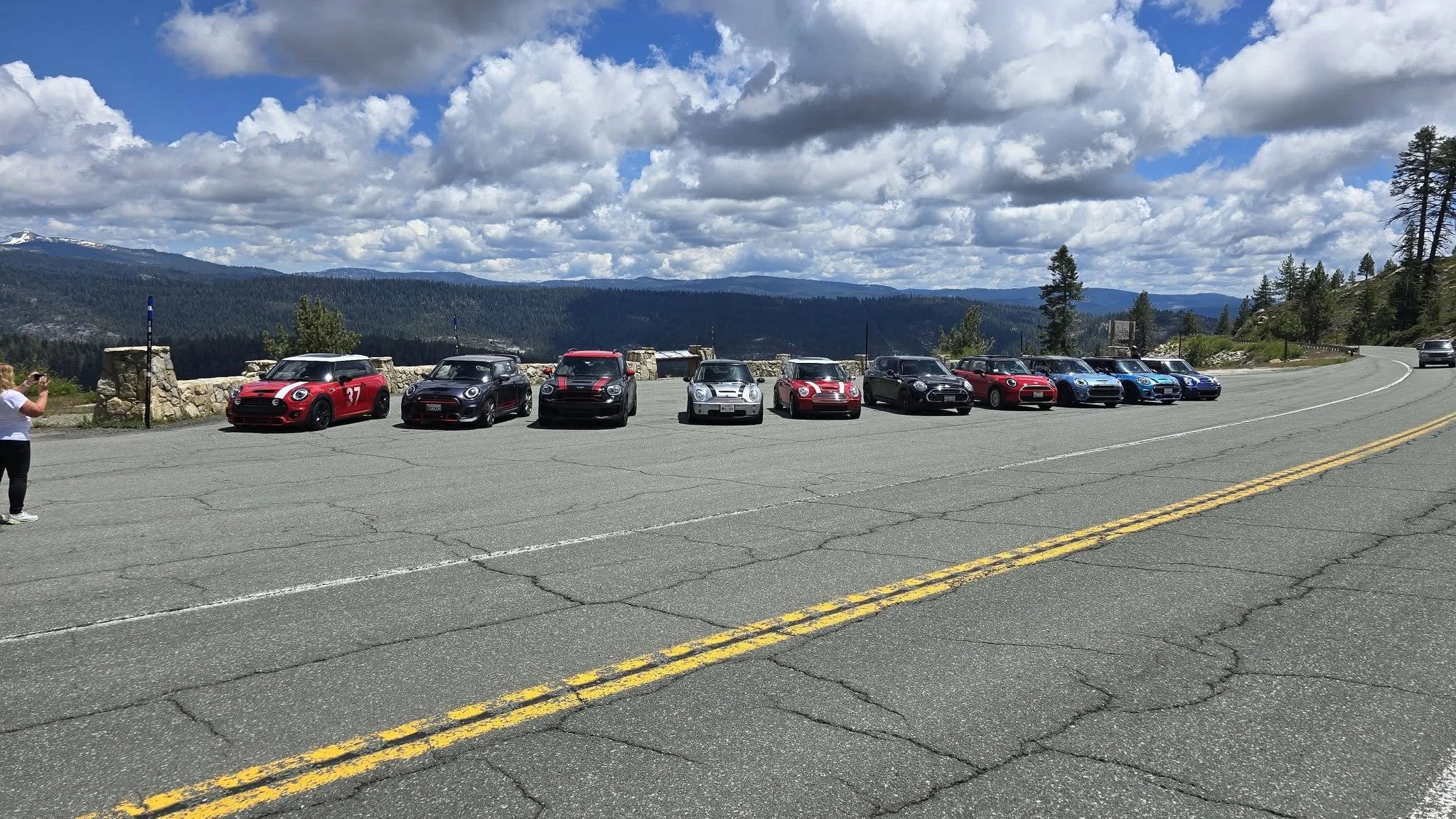26-05 - tahoe - minis-with-a-view.jpg