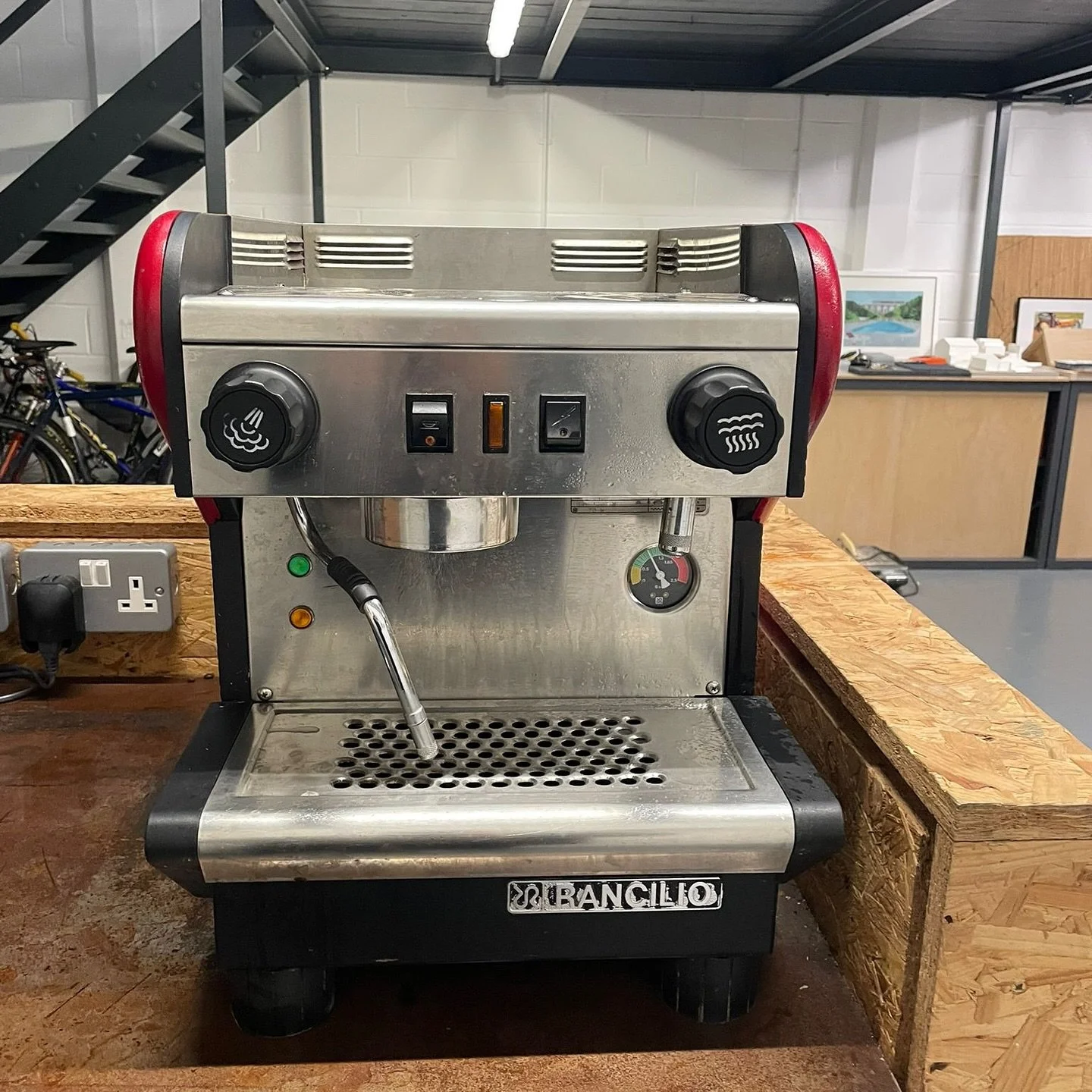 We got a call from a local business whose Rancilio S24 had suddenly stopped dispensing water &amp; was flooding the office from underneath. To make things worse, the water that did come out was green! 😬

One quick visit from our engineer &amp; the m