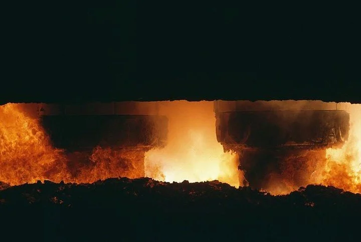 Are you ready to unlock your creative potential? Discover the steps to awareness, knowledge, and assessment to connect your core strengths with your career aspirations. Our program provides essential tools to identify your passions and explore variou