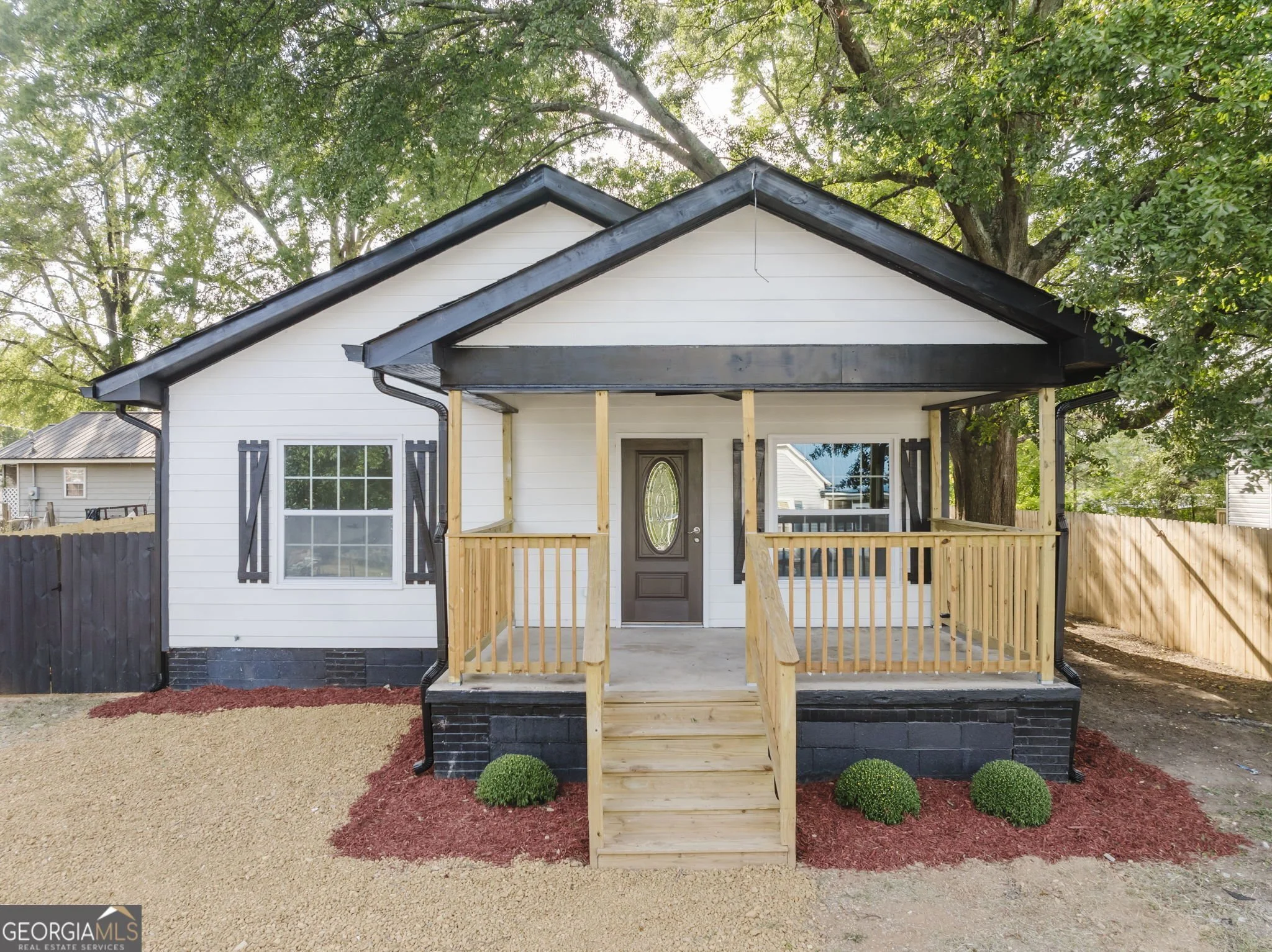 716 Jones St Pic.jpg