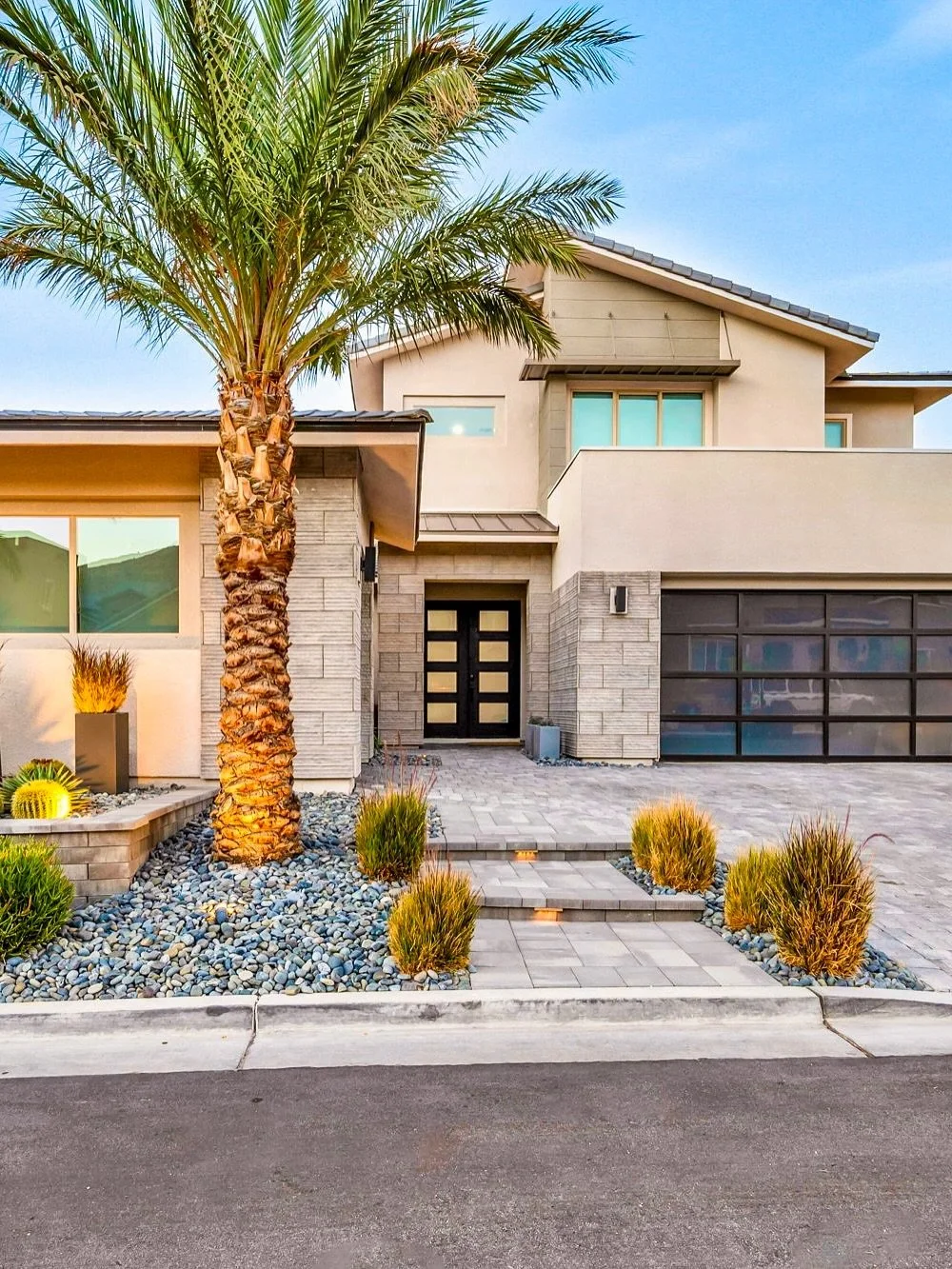 11210 Emory Oak Dr | Reverence, Summerlin

Breathtaking unobstructed mountain views set the stage for this two-story modern architectural residence. Located in Reverence, one of Summerlin&rsquo;s premier award-winning guard-gated communities, this ho