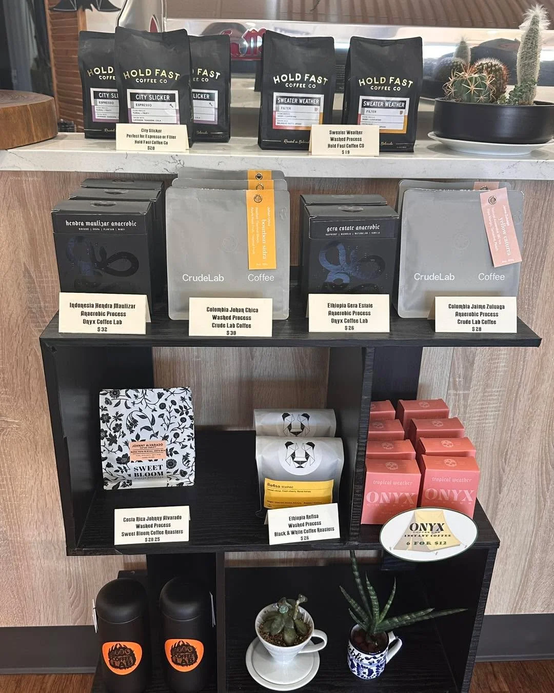 Our current take home offerings! ☕️

What catches your eye?