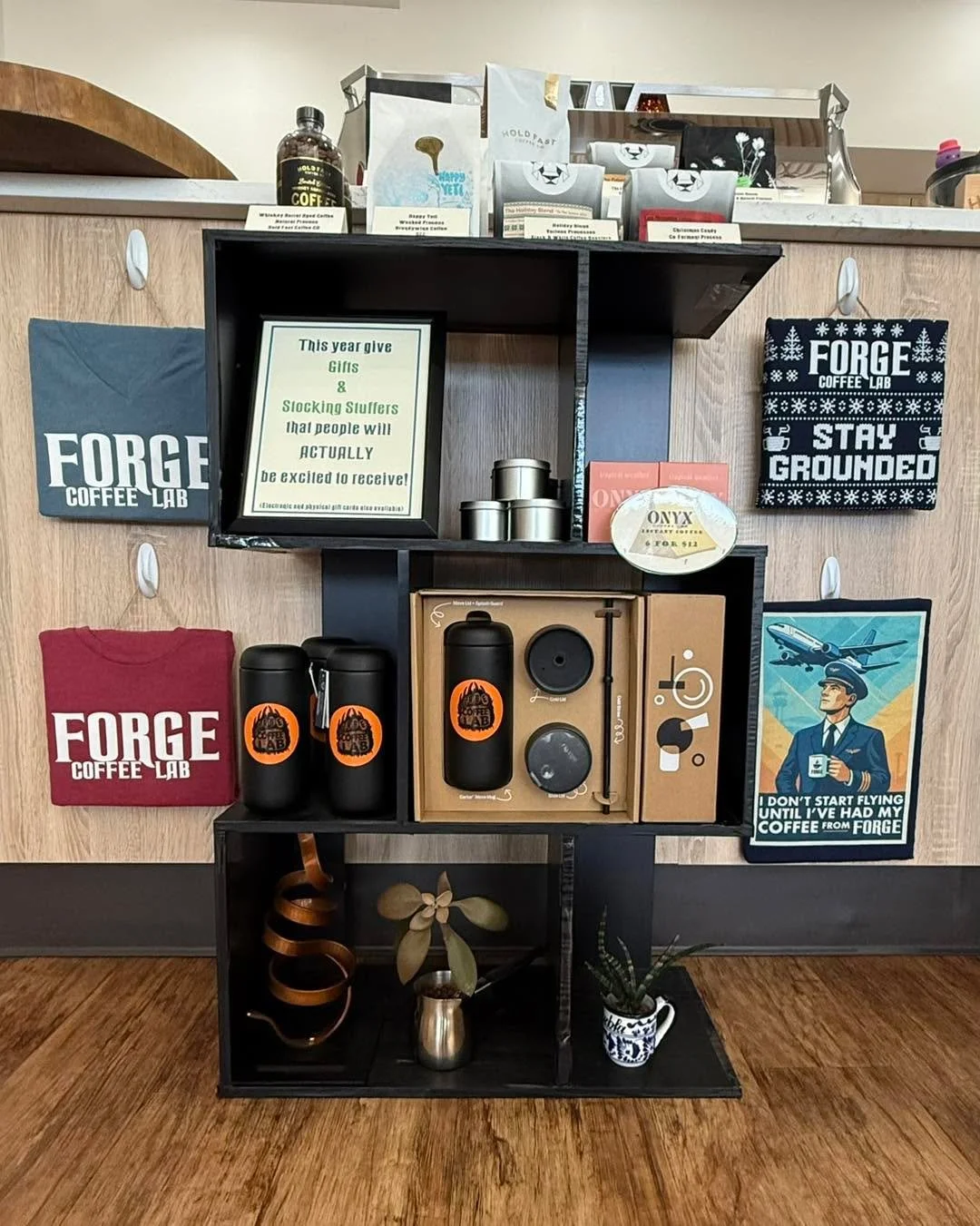 Still trying to cross those last minute people off your shopping list? 

From coffee to tea and fidget toys to stickers and magnets - we have you covered!

Come see us 6am-2pm today and tomorrow.