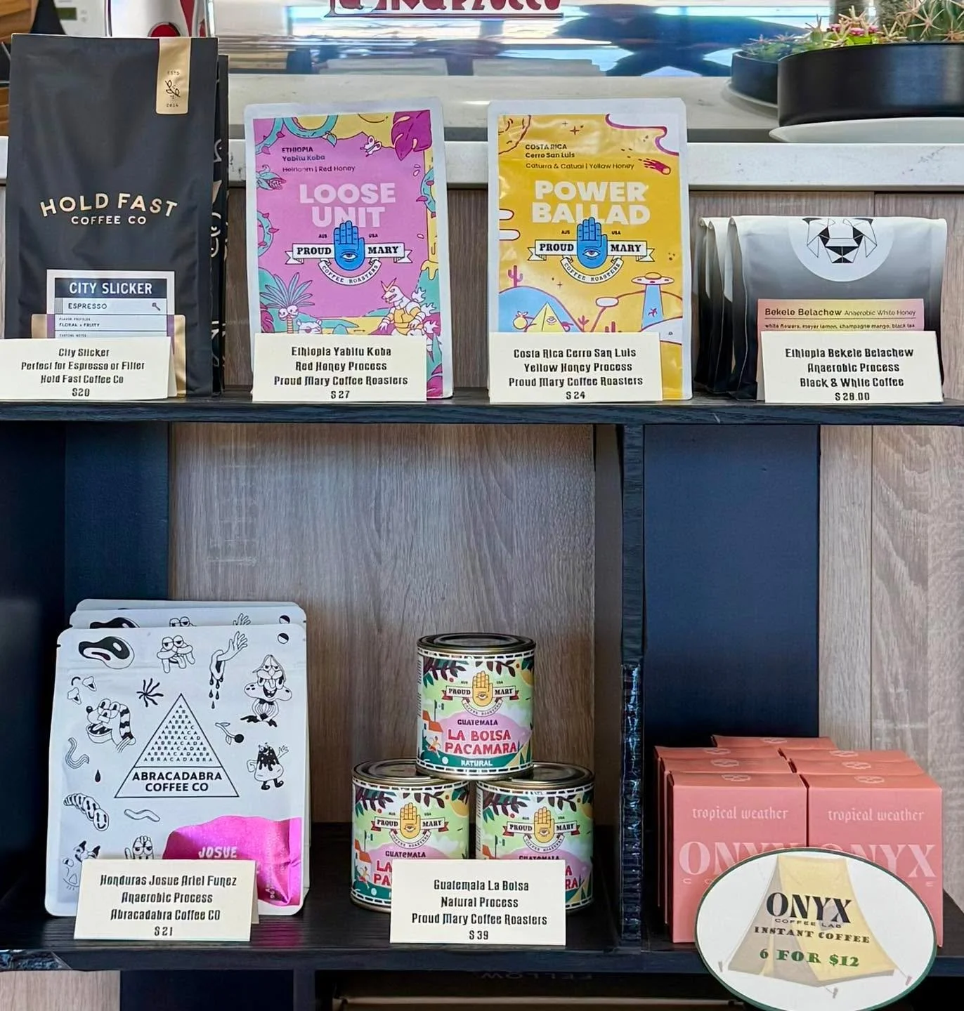 Our take home coffee is restocked! 

Not only are they pretty, but they taste great too ☕️