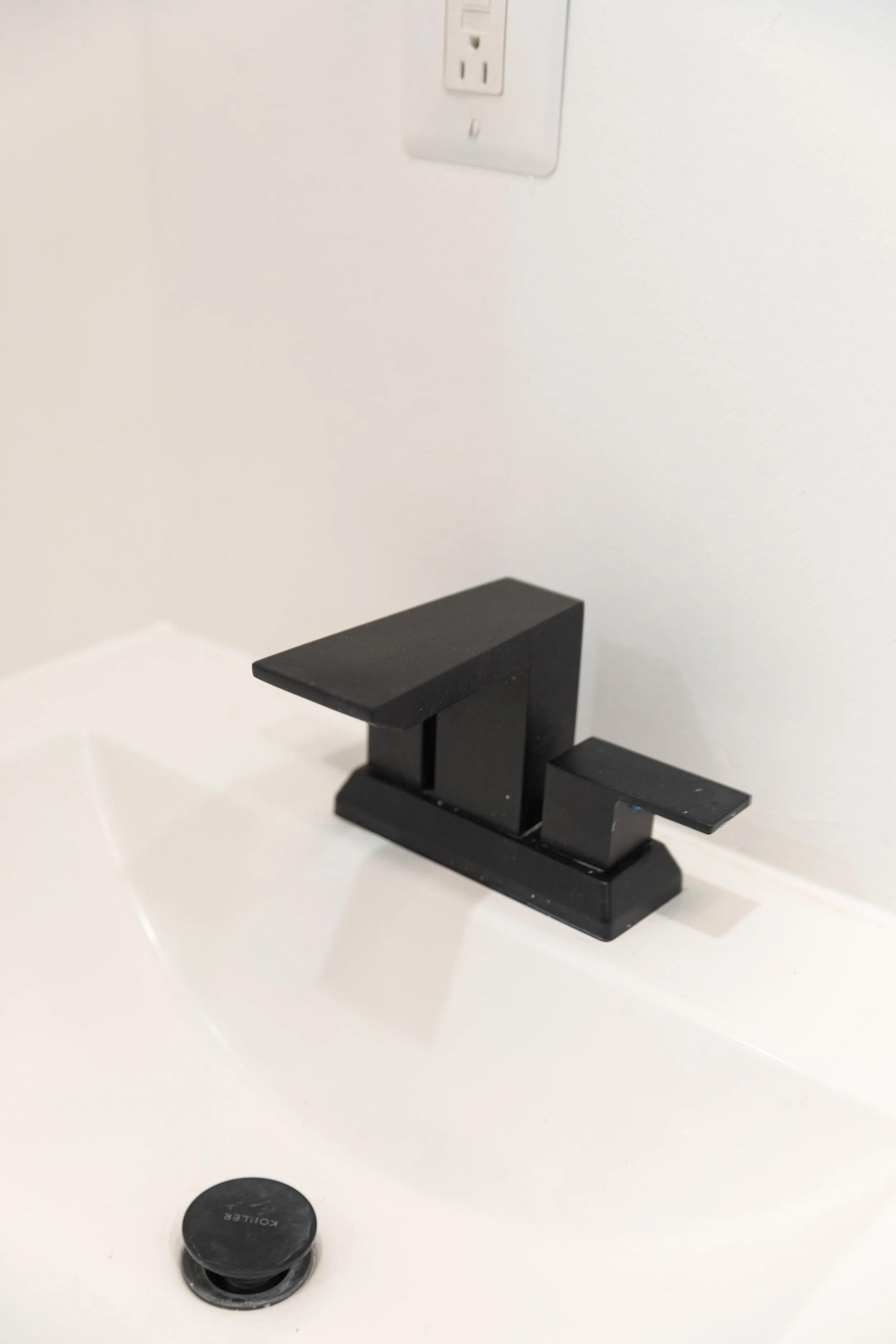 GARY DUPLEX PHOTOS-29.jpg