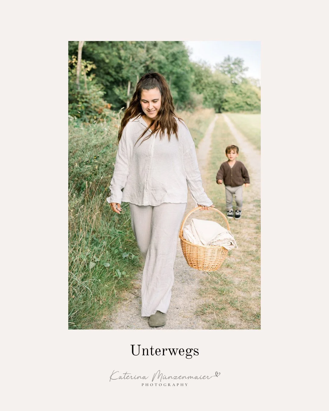 Zeit, wieder rauszukommen. Die Fr&uuml;hlingszeit ist die Zeit der Ausfl&uuml;ge nach drau&szlig;en, in die Natur 🌿☀️. Unsere Zwillinge sind schon fast 14 und so vermisse ich diese Zeiten, wo man noch viel in den W&auml;ldern unterwegs war...
#famil